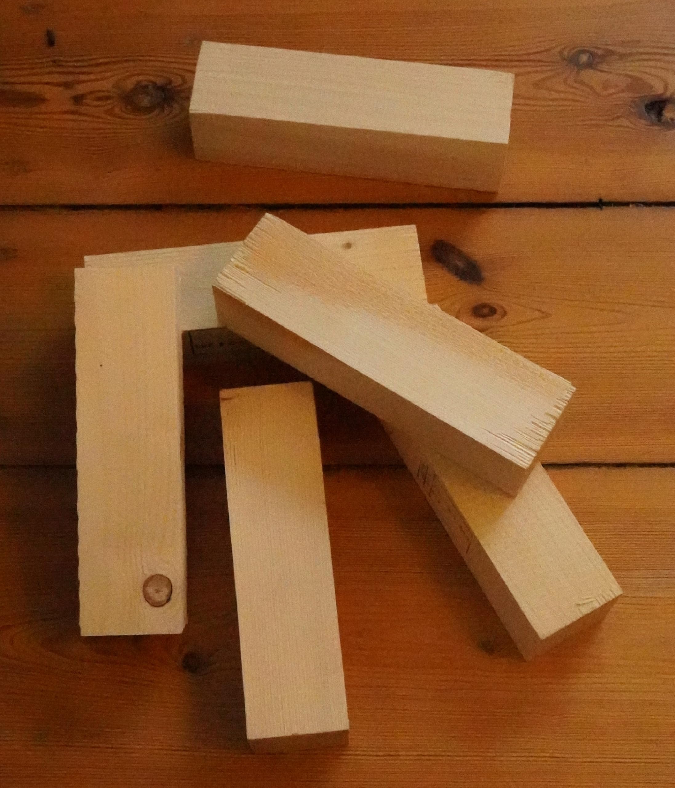 Ręcznie wykonane klocki z drewna sosnowego, naturalne drewno, 21 x 8 x 8 cm, 4 sztuki, do projektów budowlanych i majsterkowania