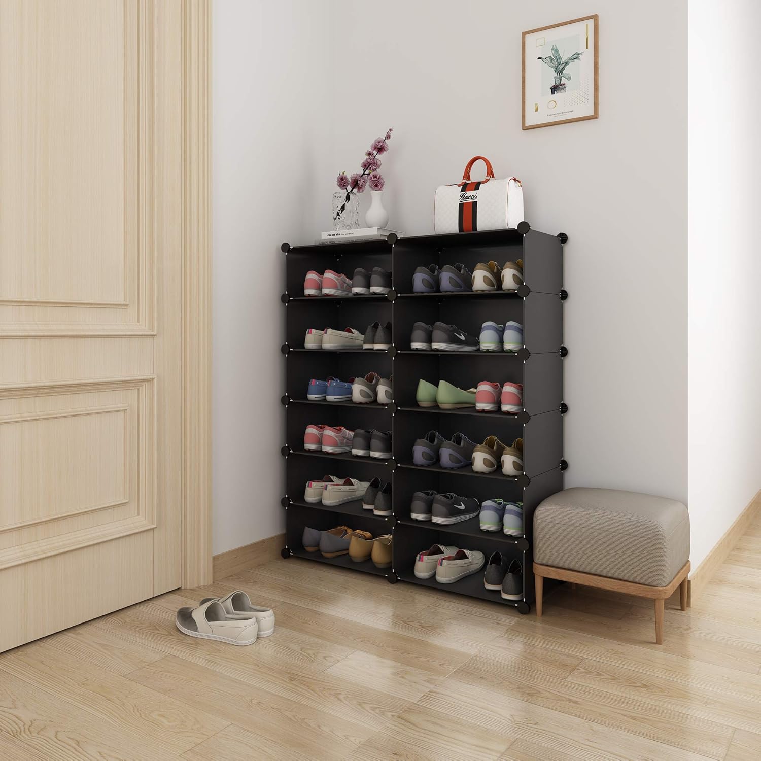 A wide, short configuration of the HOMIDEC shoe rack, providing ample surface area.