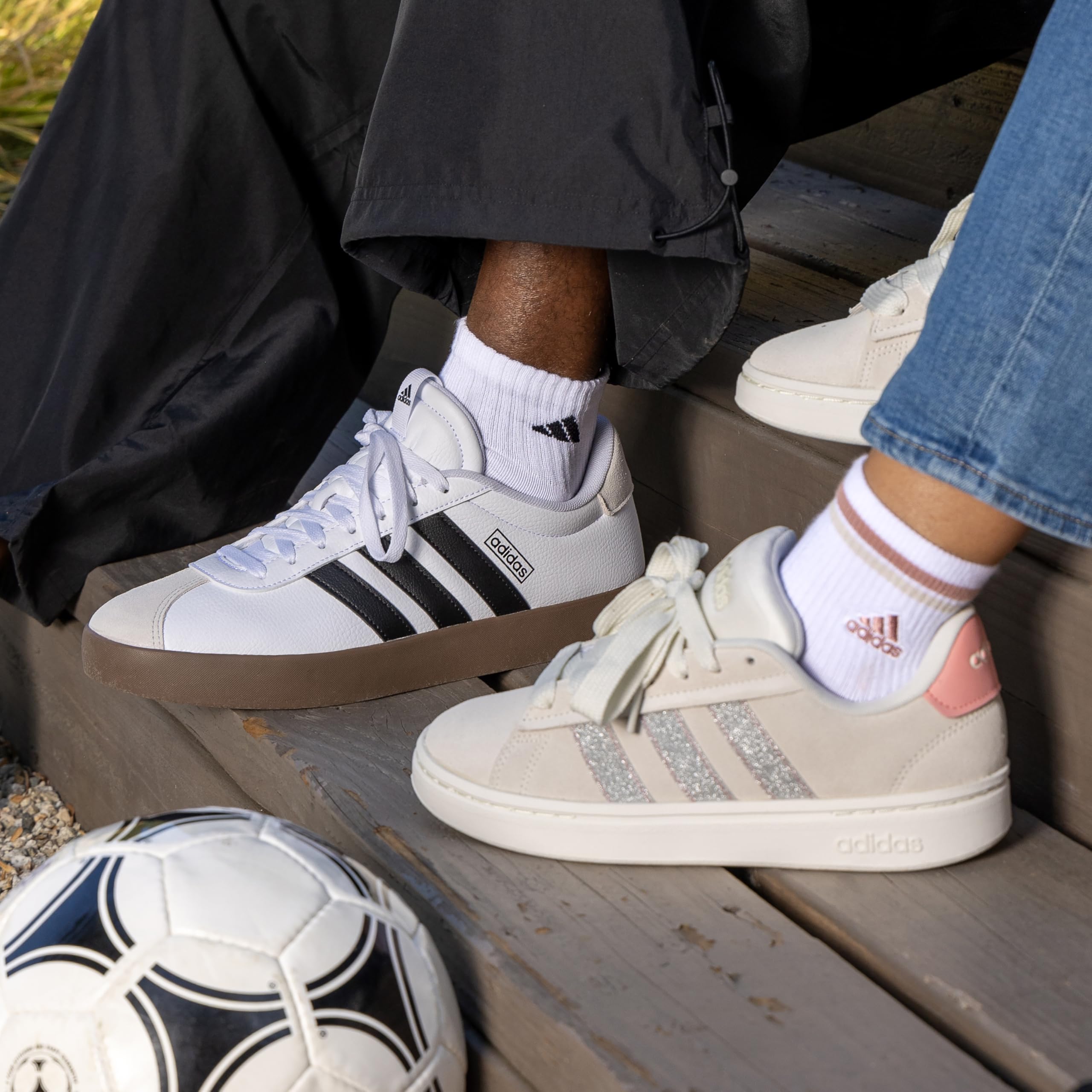 adidas Męskie skarpety sportowe z amortyzacją (3 pary) powyżej wysokości kostki z kompresją łuku dla bezpiecznego dopasowania, Lniana zieleń/cudowny beż/biały, Medium