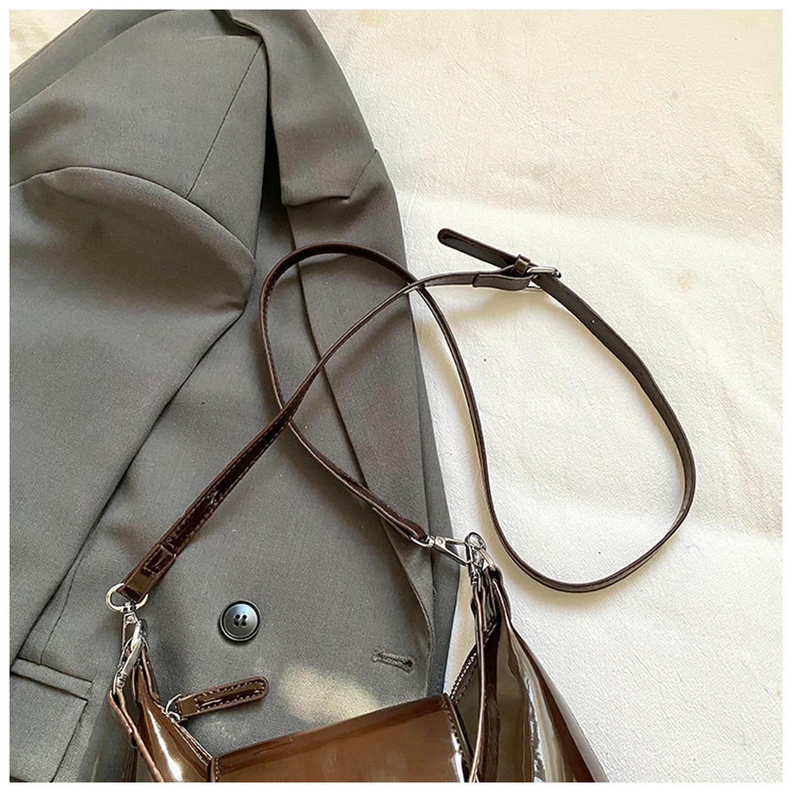 Damentaschen Damen Lackleder Eimer Tasche, Eine Modische Und Trendige Schulter- Crossbody Tasche -白色