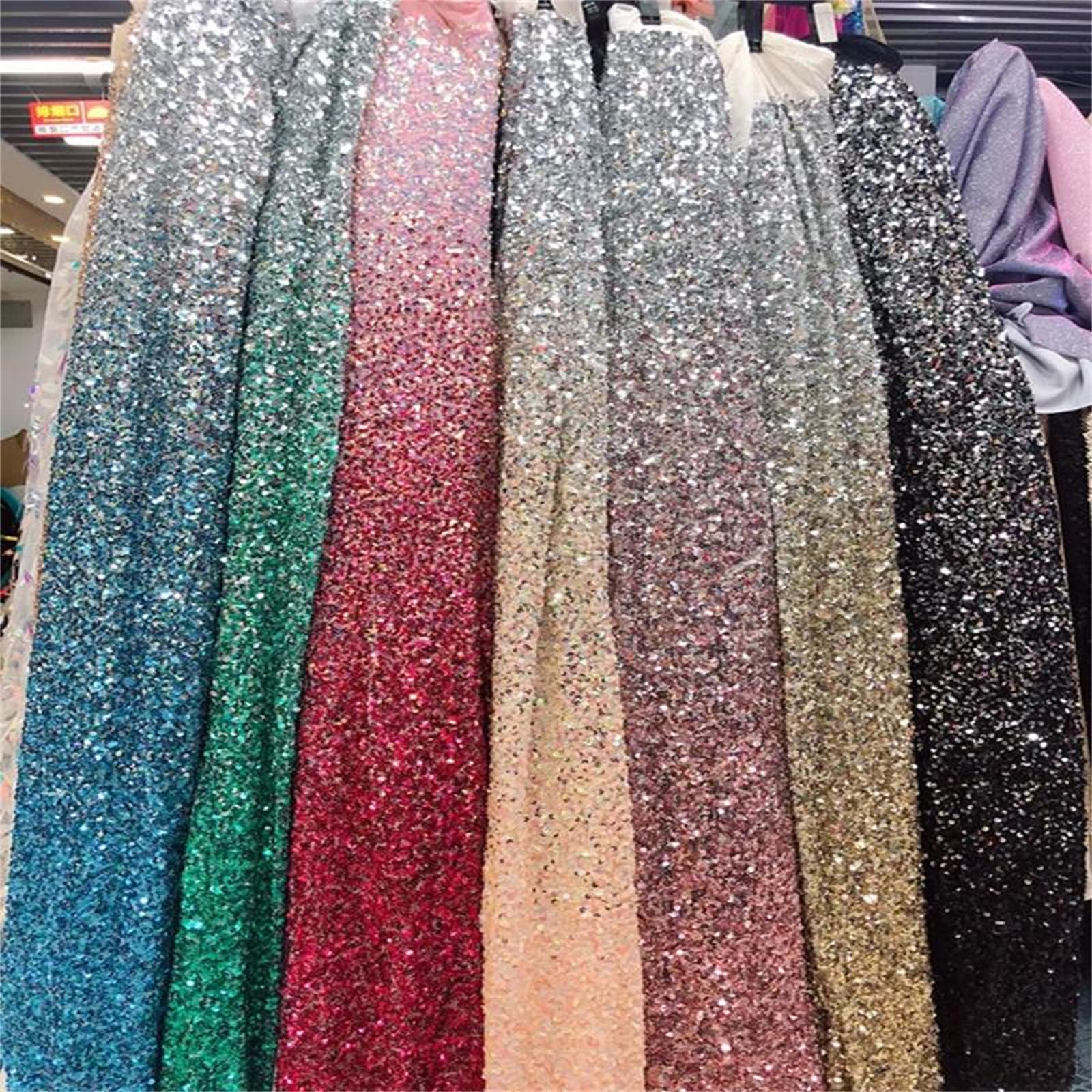 Tessuto Ricamato con Paillettes Elastiche su Quattro Lati da 100 cm * 125 cm for Camicie da Ballo, Costumi da Ballo e Abiti Fatti a Mano(Rose Red Symphony)