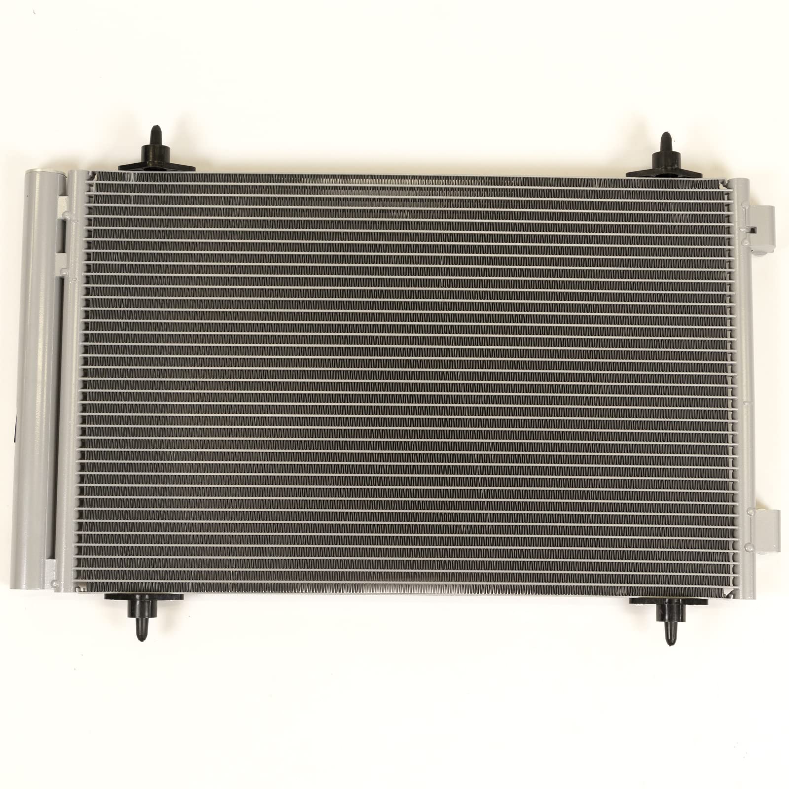 NISSENS 940111 Condensatore climatizzatore con riempimento azoto, con essiccatore