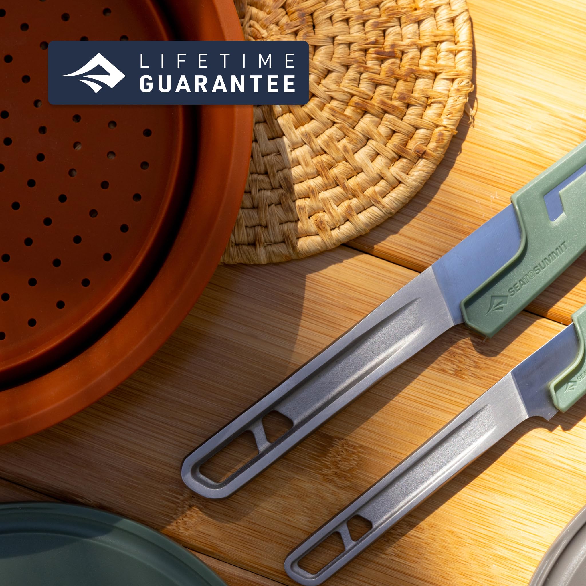 SEA TO SUMMIT - Detour Essentials Camp Kitchen Kit - 2-4 persone, 4 pezzi - Pentola pieghevole da 5 l e colino + coperchio + 2 taglieri - Senza BPA - Pentole da campeggio in silicone e acciaio inox -