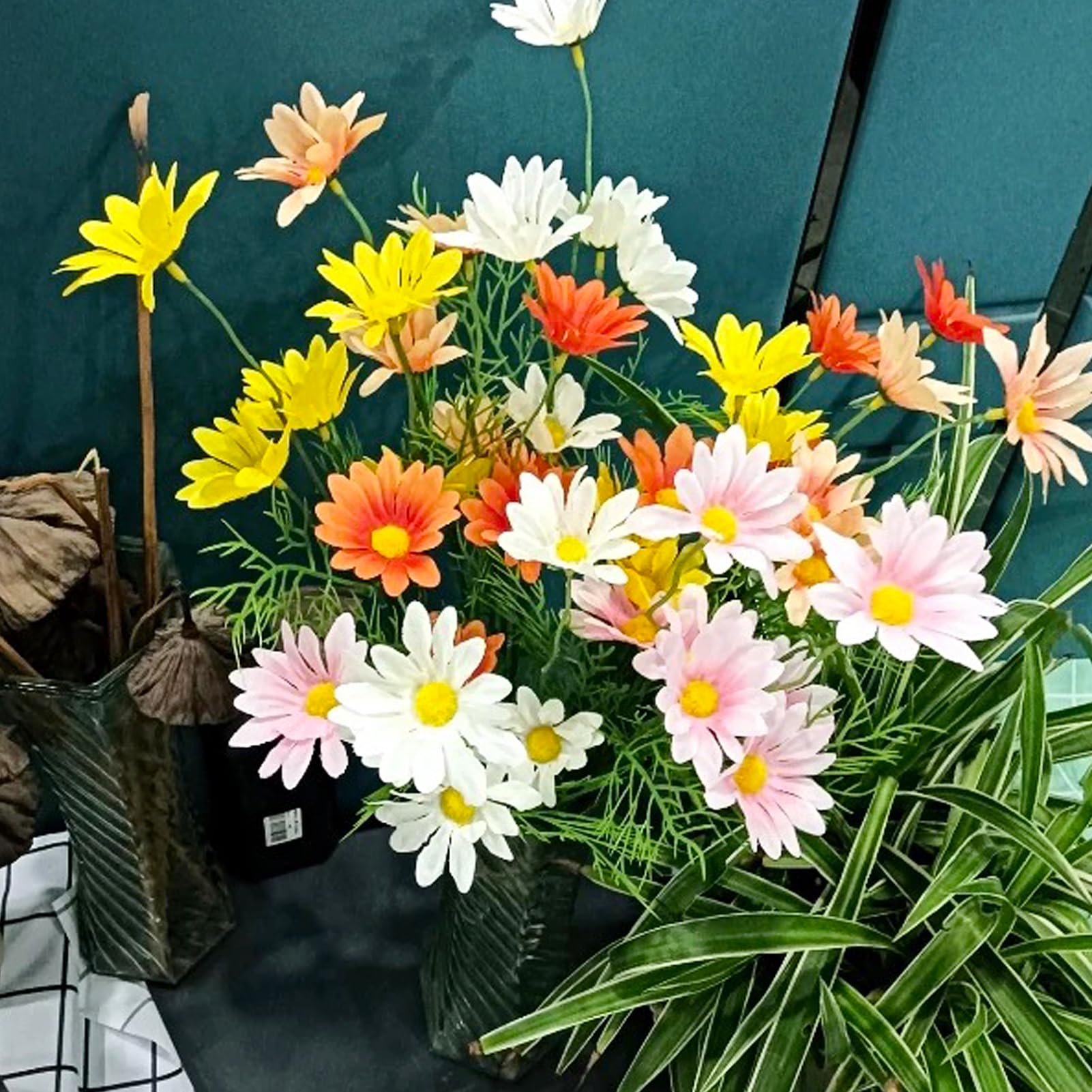 Gelbe künstliche Gänseblümchen für den Außenbereich, UV-beständig, 10 Bündel, Gänseblümchen, künstlich zur Dekoration, 52,8 cm, künstliche Wildblumen,