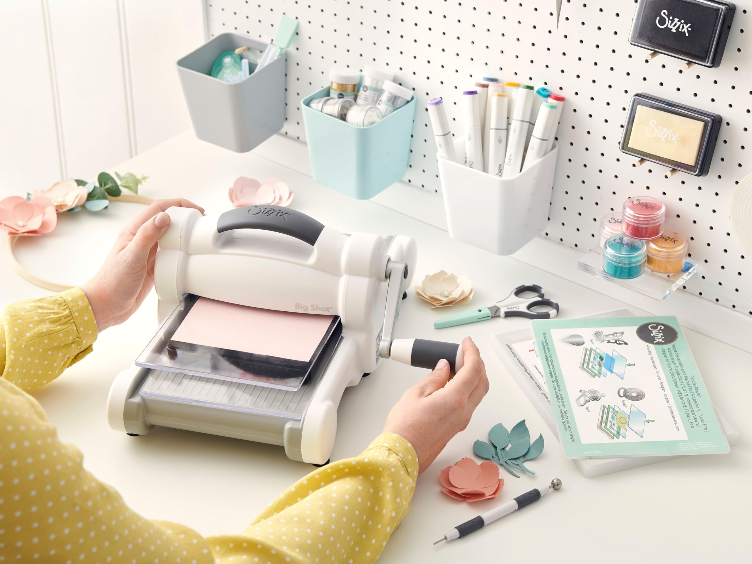 Sizzix Big Shot Stanz- und Prägemaschine für Kunst und Handwerk zum Basteln von Karten, Scrapbooking und Journaling