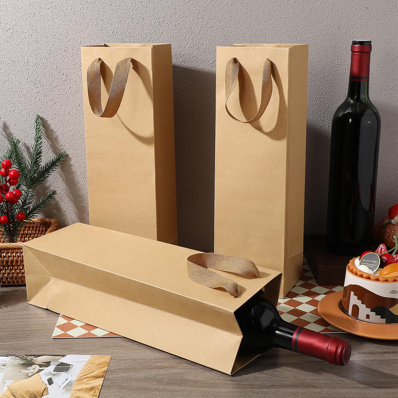 VORCOOL 24er Set Premium-Weintaschen aus Kraftpapier - Wiederverwendbare Geschenkverpackung für Wein & Whisky (11x9x35cm)