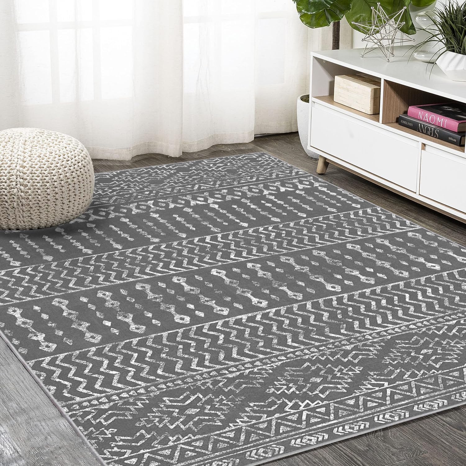 Tapis de salon élégant au design abstrait et douceur premium
