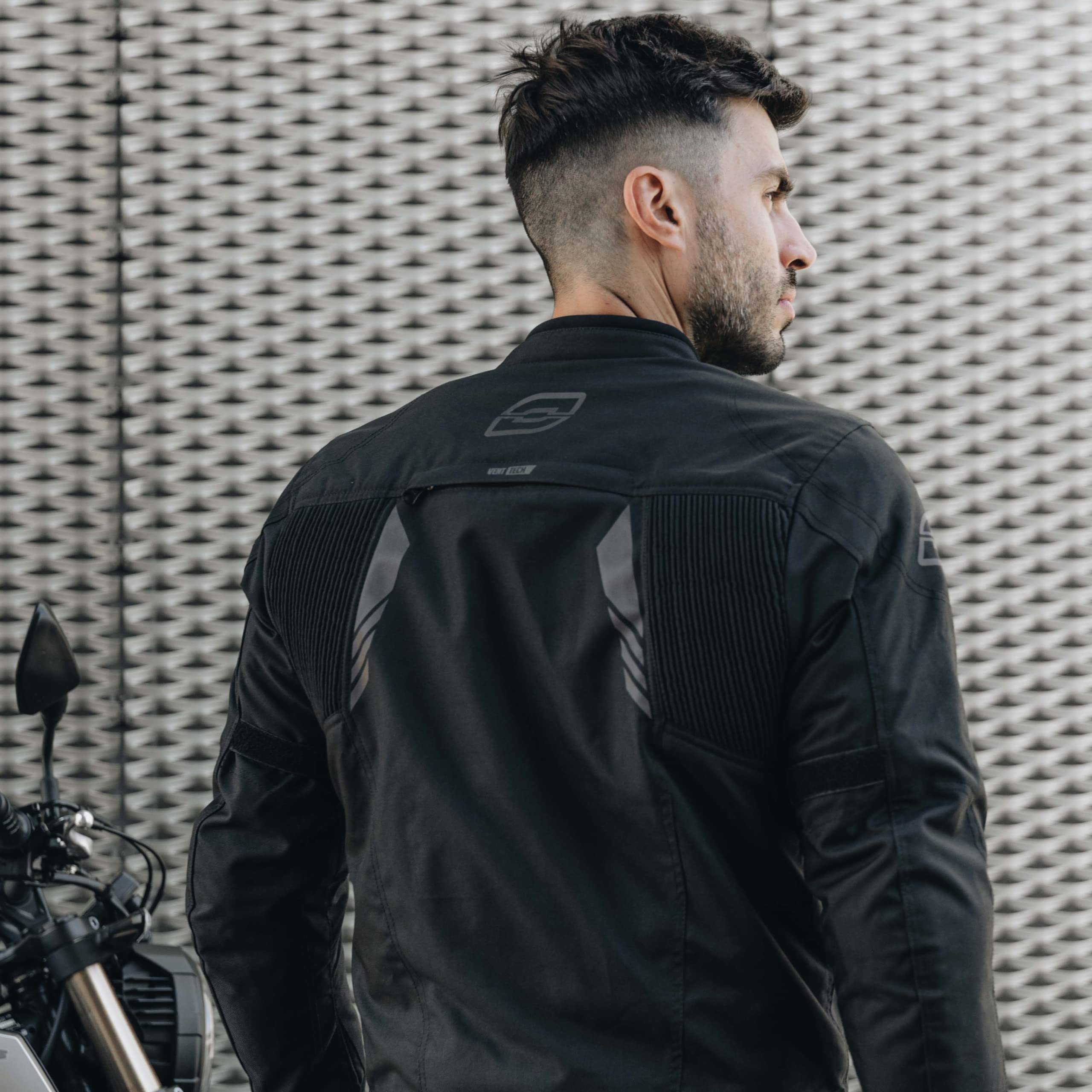 OZONE MOTO Delta IV Chaqueta de Moto Hombre | Membrana Impermeable | Protectores de Codos y Hombros | 3 Canales de Ventilación | Elementos reflectantes | 4 Bolsillos | Tallas hasta 13XL