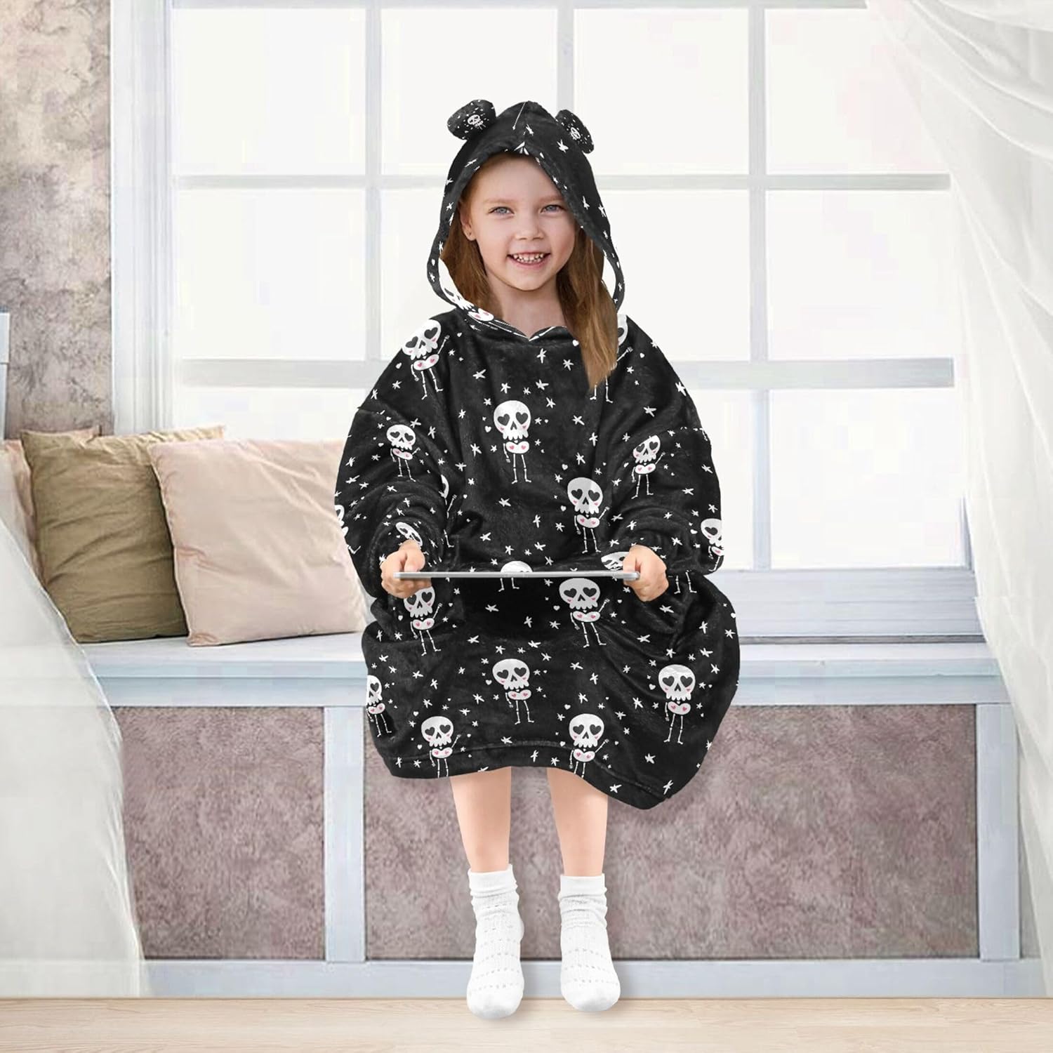 Skull Kids Wearable Blanket Hoodie with Pocket and Sleeves for Toddlers, Cute Hoodies 3-14 Year Girls Boys B0405381