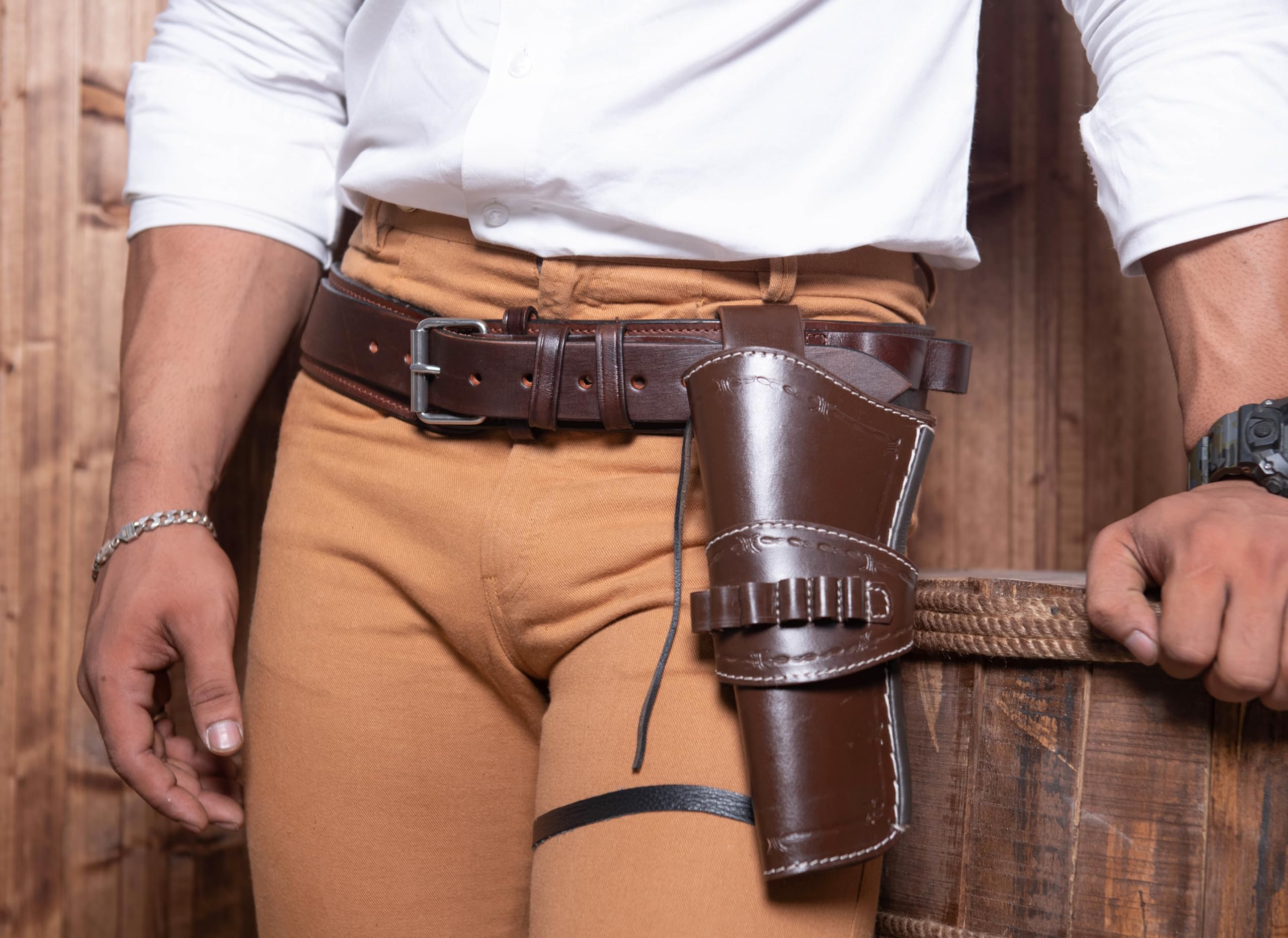 Holster de Cowboy en Cuir Hulara avec Boucles pour munitions .45 Auto, .45 ACP et .44 Cal. Holster Occidental Compatible avec Les Ceintures de Pistolet occidentales de 4" à 8" pour Revolver 45.