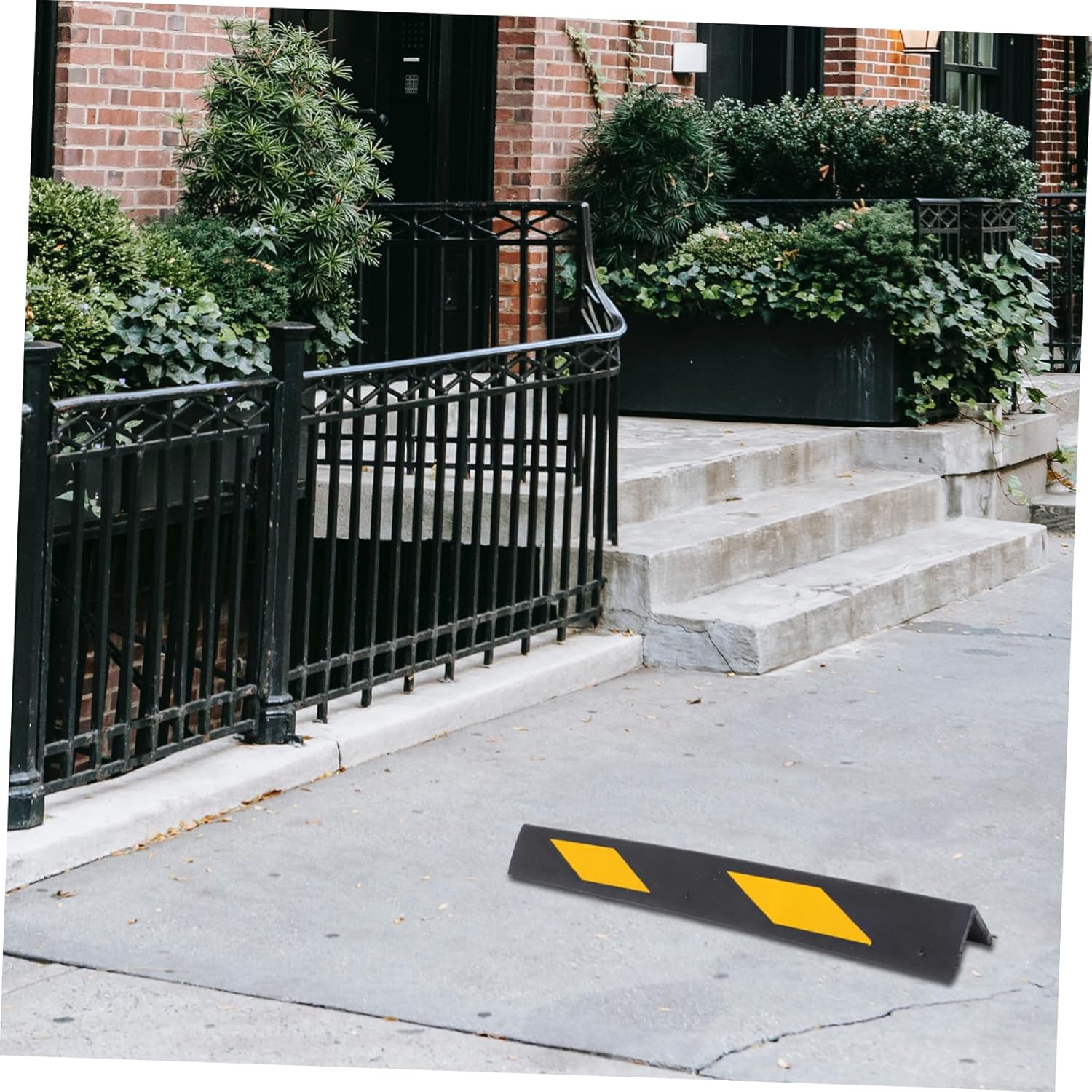 Garage Wall Protector Reflective Strips Car Stops for Garage Floor Corner Safety Guards Rubber Wall Corner Guard Kit