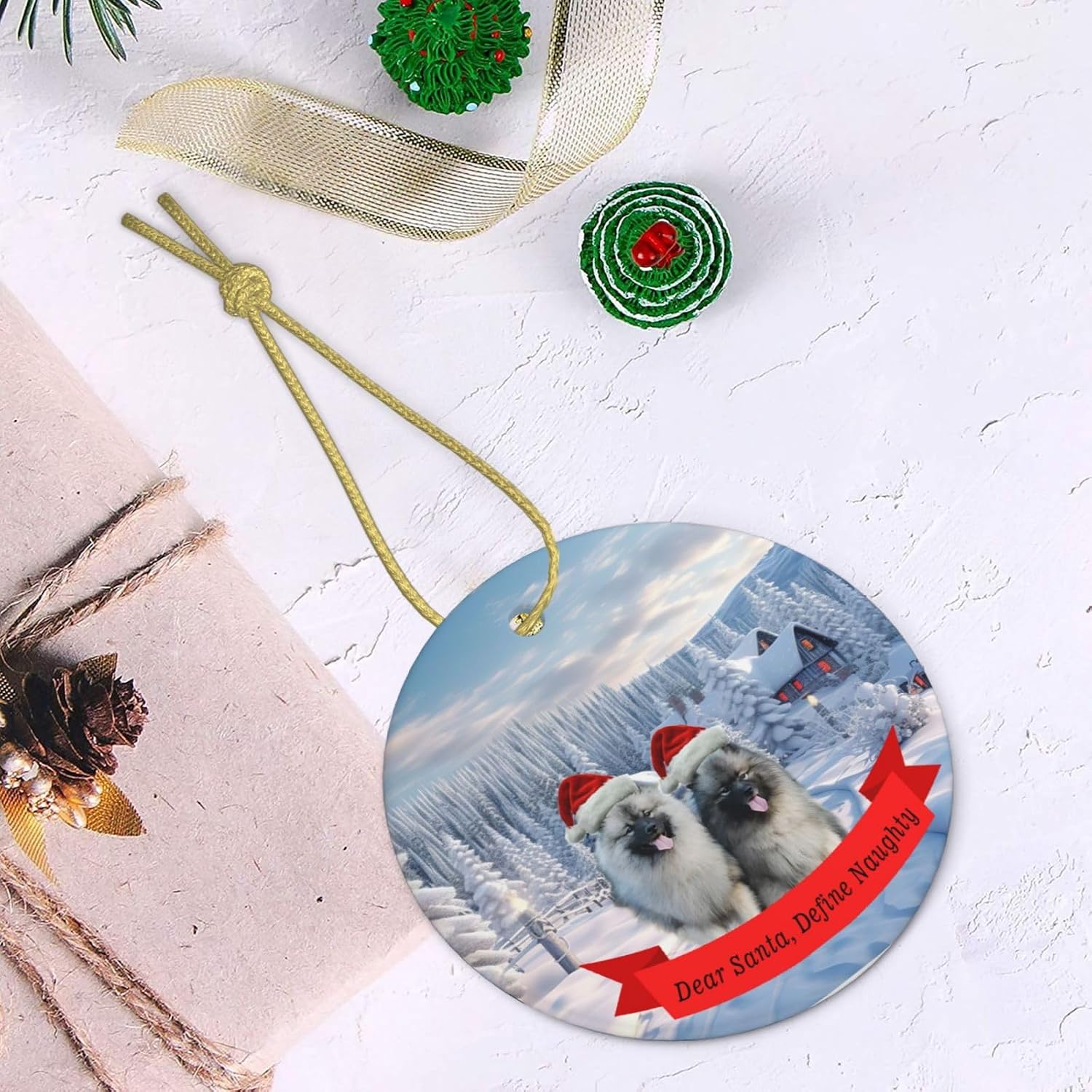 Keeshond Lover Ornaments for Christmas Trees, Dog Ornament, Keeshond Lover Round Christmas Ornament, for Home Christmas Holiday, Party, Gift Double-Sided Ceramic Ornament, 3 Inches