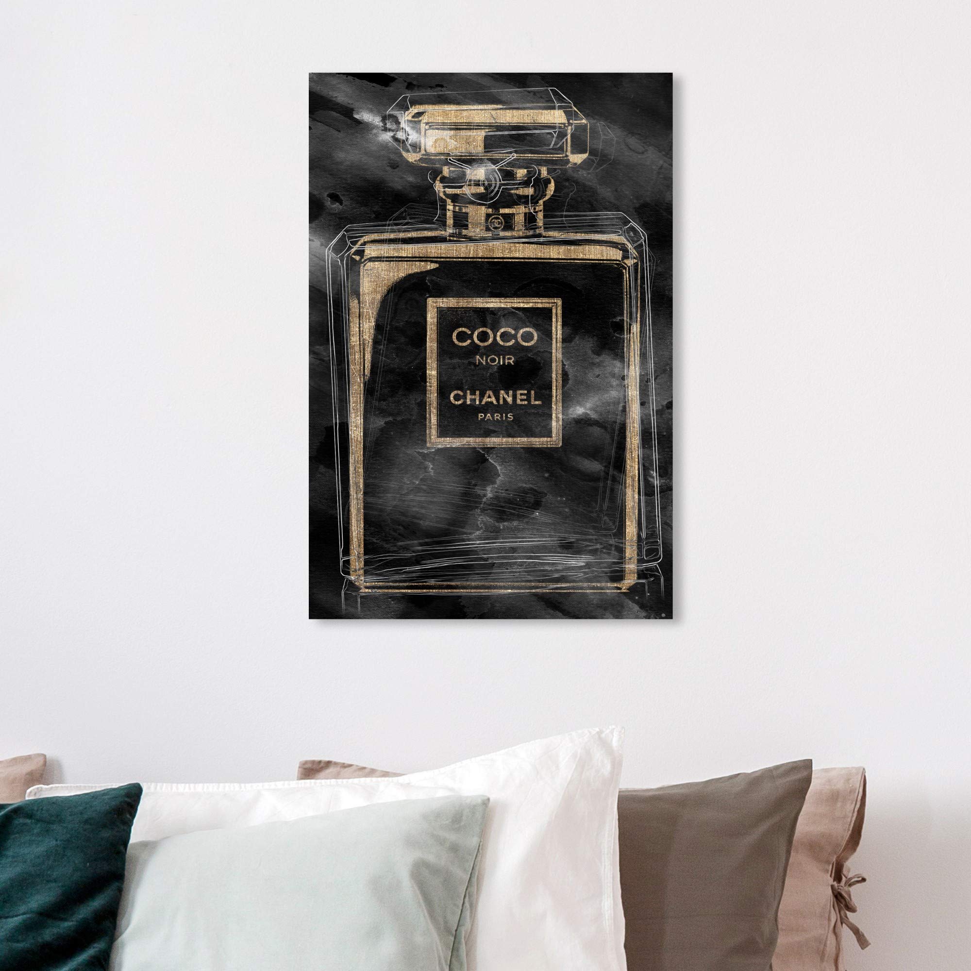 Amazon.com: Noir Scent - Homegoods by Oliver Gal | Contemporary