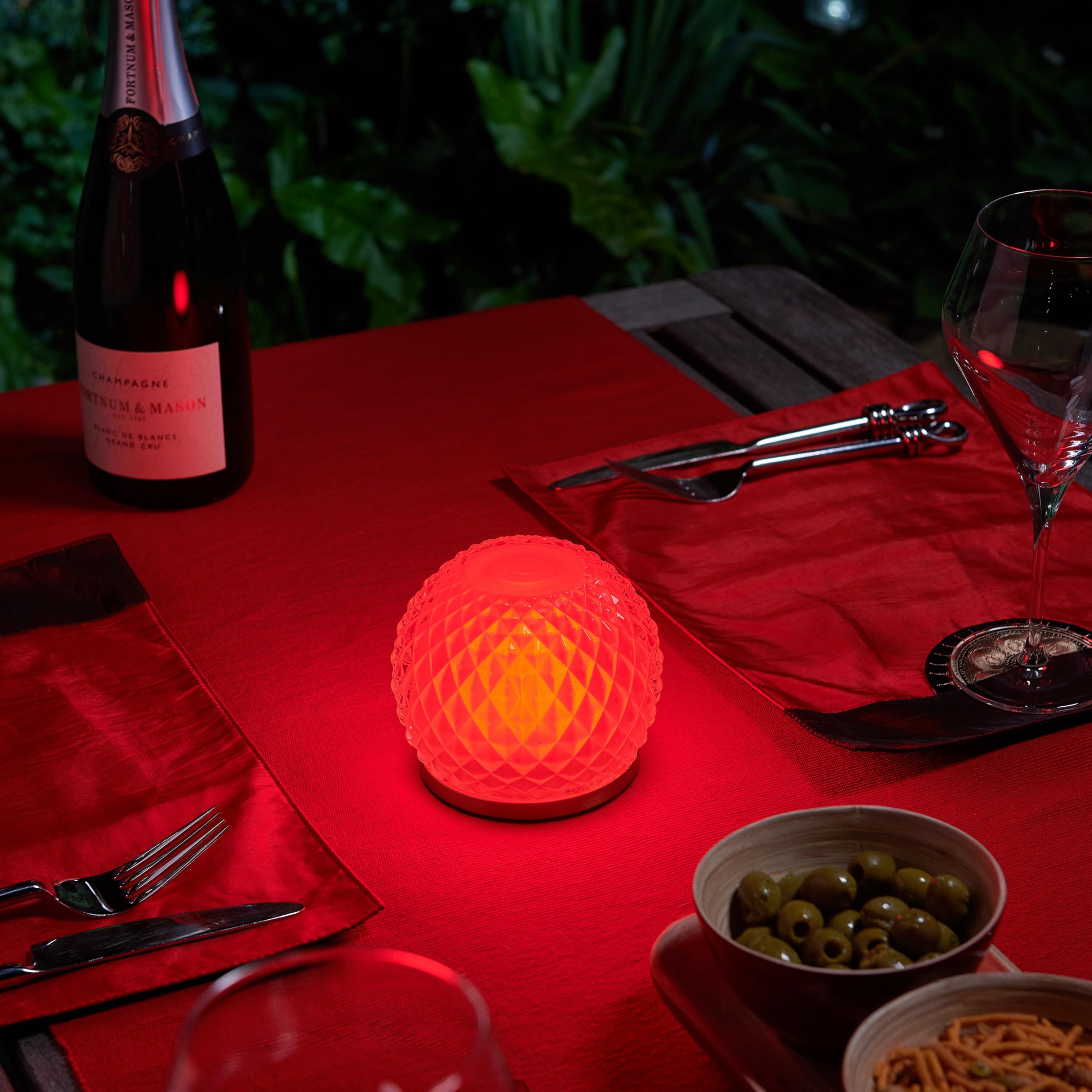 Omniance Elara Lámparas de Mesa Inalámbricas Pack de 4, 8 Fuentes de Luz | Recargable regulable cambio de color, diseño madera y cristal mate, USB-C, temporizador, para restaurante y hotel