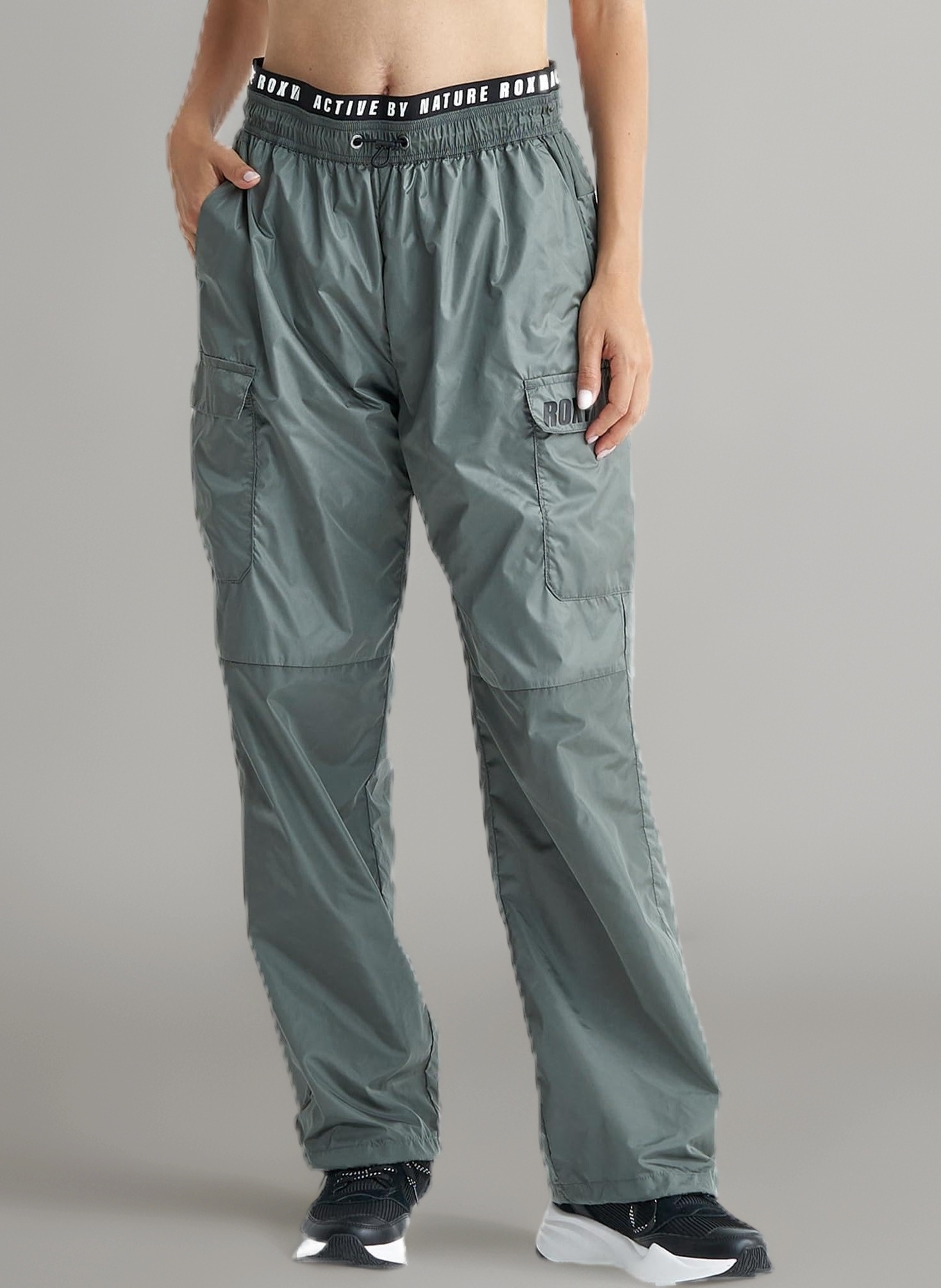 Amazon | [ロキシー] 撥水加工ナイロンカーゴパンツ RPT241541 KHA S