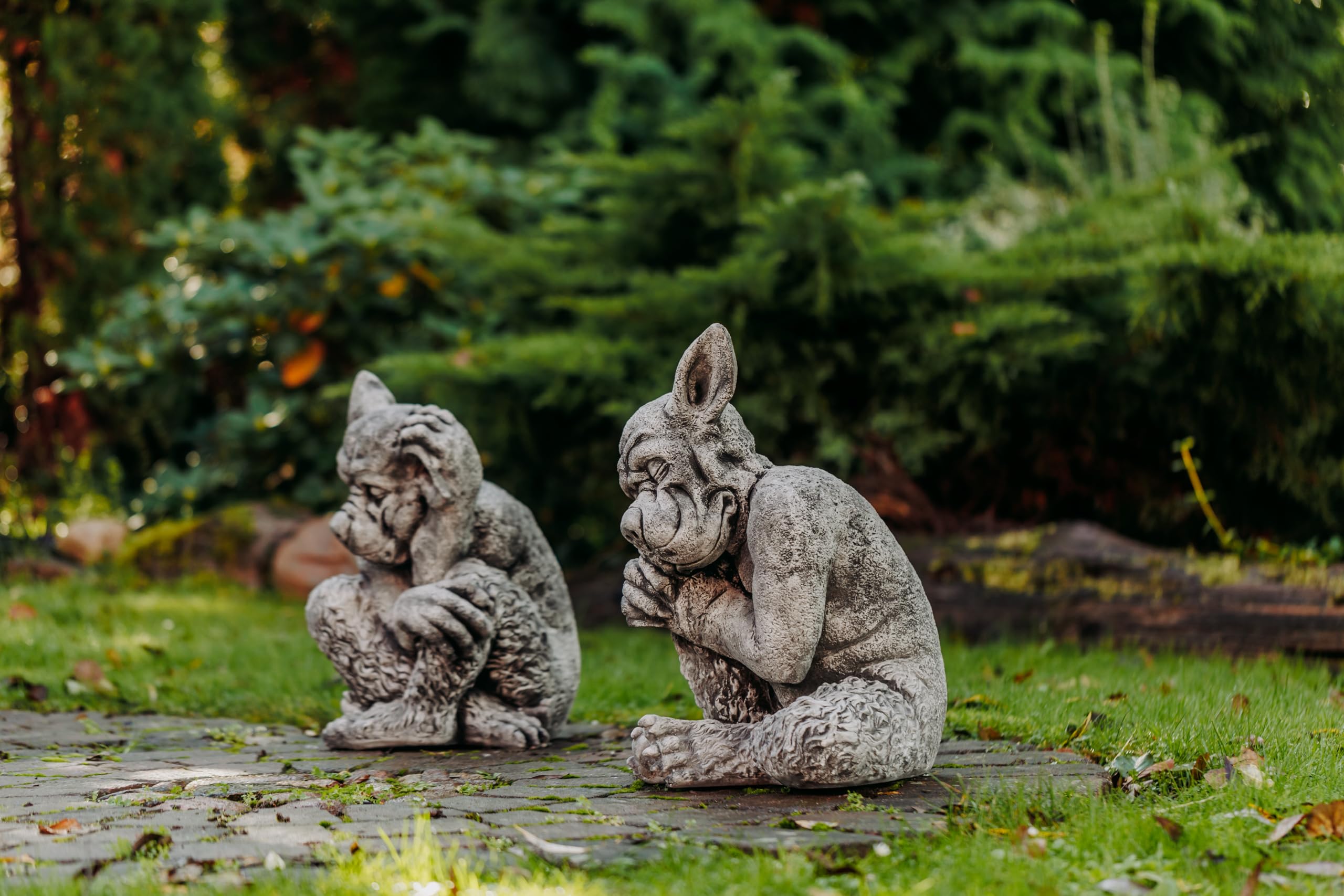 Figure De Pierre Massive Gargouille Modèle Spécial Sur Boule Gardien Avec Aile En Pierre Reconstituée, Résistant Au Gel
