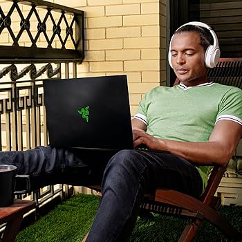 Amazon.com: Razer Blade 14 Gaming Laptop: AMD Ryzen 9 5900HX