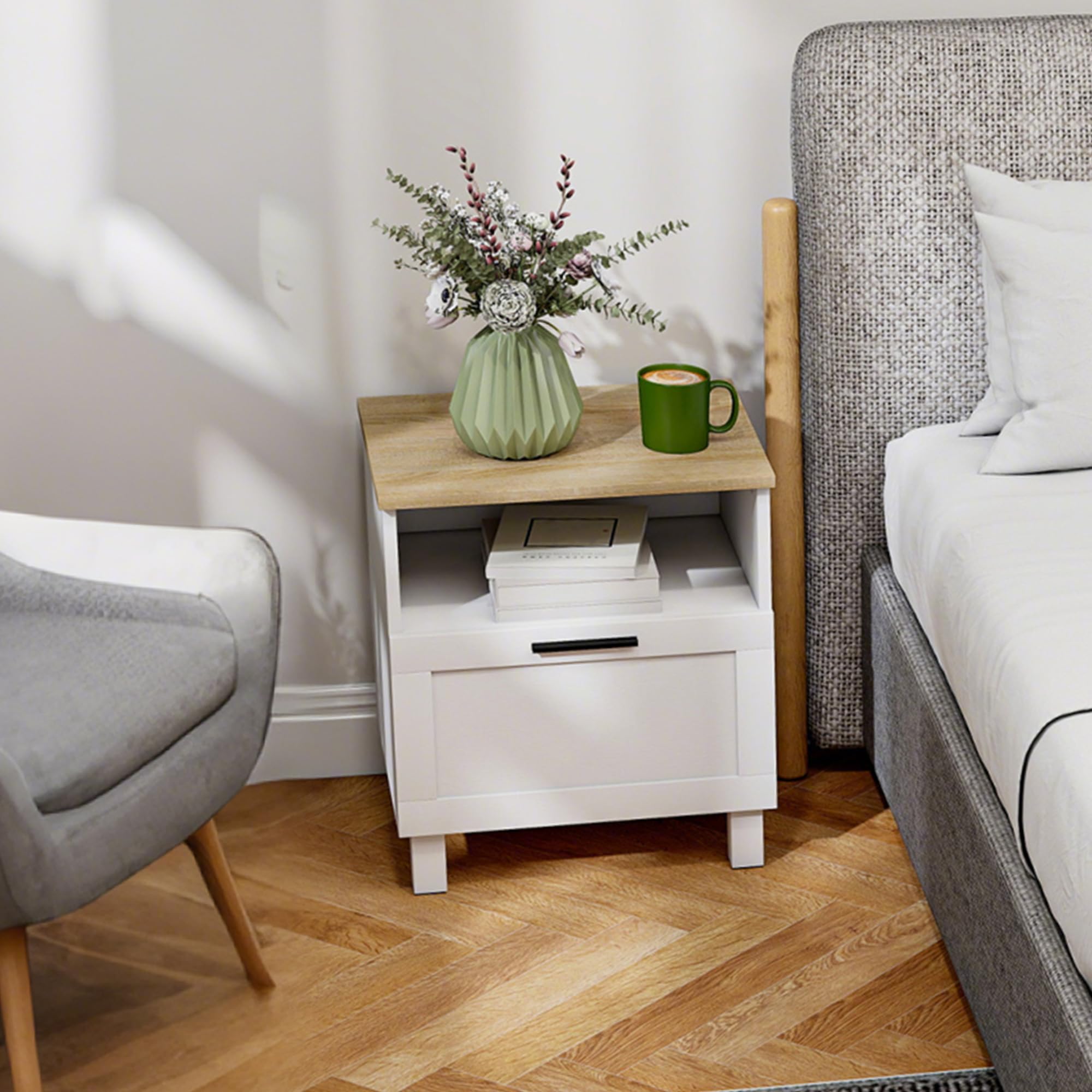 HOMCOM Comodino Camera da Letto con Cassetto e Ripiano Aperto Portaoggetti, Comodino Moderno Salvaspazio con Gambe in Legno di Pino, 45x38x50 cm, Bianco