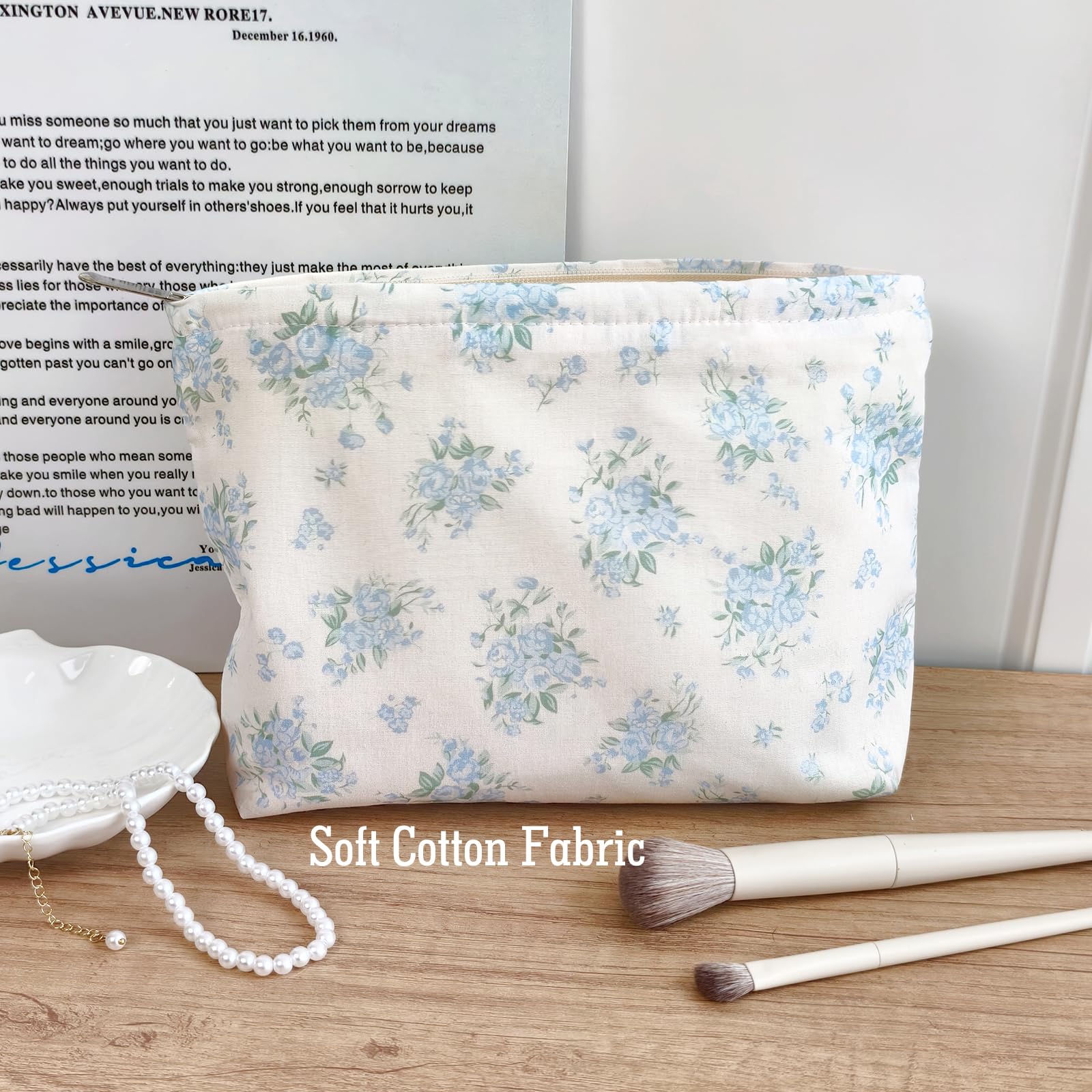 STARDW Neceser de viaje con diseño floral estético para mujeres y niñas, bolsa organizadora para el cuidado de la piel, bolsa con cremallera, Azul (Flowers Blue), Bolsas de maquillaje estéticas de