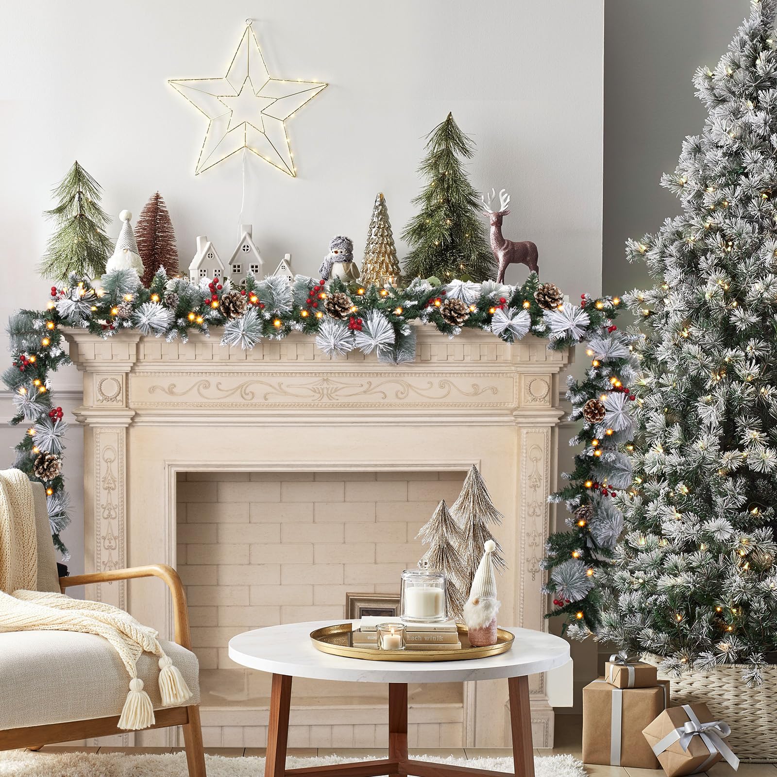 HOHOTIME Ghirlanda natalizia con luci, 2,7 m, ghirlanda di pino artificiale preilluminata con bacche di neve e pigne per mantello, decorazioni natalizie, decorazioni natalizie per scale, ringhiere,