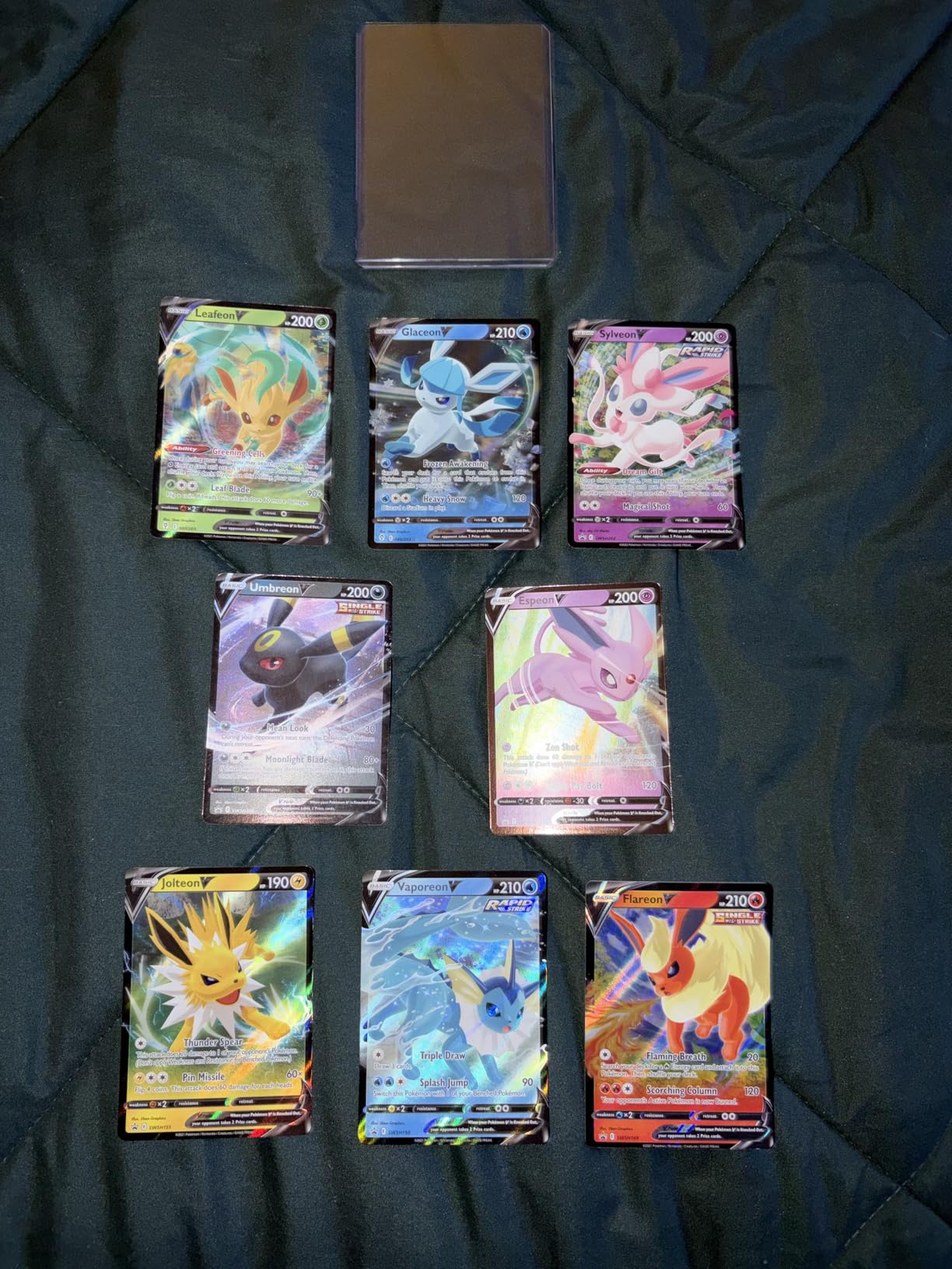 amazon pokemon cards reddit Just bought this from the Pokemon store on Amazon… Am I an idiot? :  r/PokemonTCG main image 0