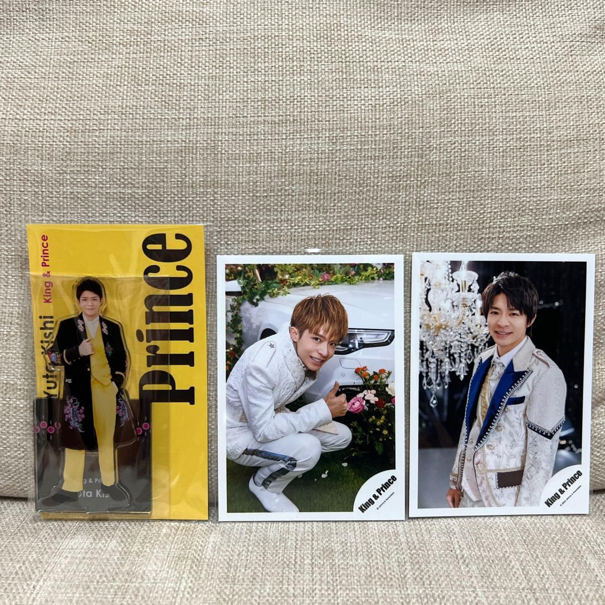 Amazon.co.jp: King & Prince 岸優太 アクリルスタンド公式写真 : おもちゃ 