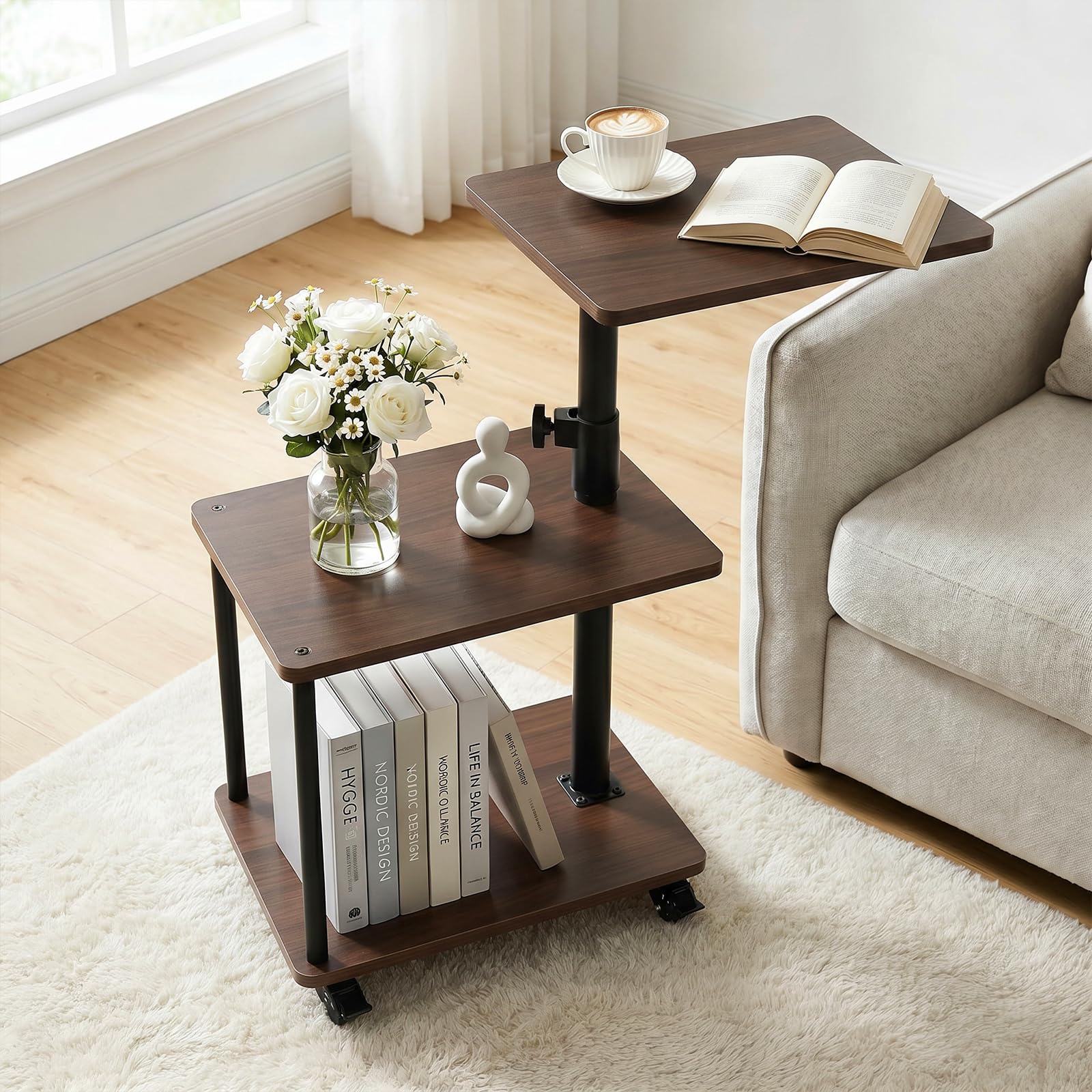 Mesa auxiliar con ruedas, mesa auxiliar sofá ajustable en altura 47-71 cm, mesa giratoria 360°, diseño moderno con 3 niveles de almacenamiento, textura de madera fácil de limpiar, color nogal