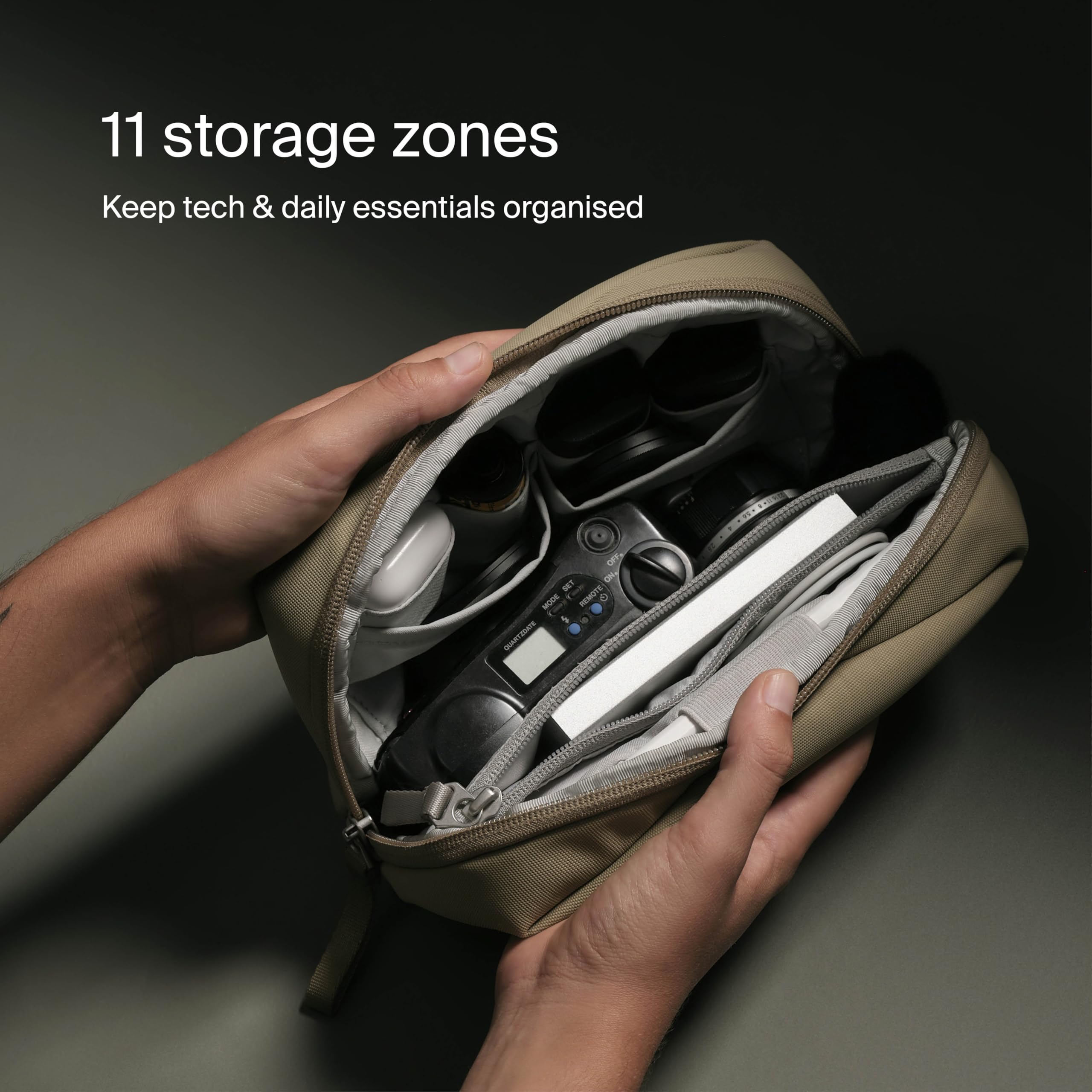 Urth Zeolite Organiseur Tech - Résistant à l'eau, Étui de Voyage Recyclé pour Électroniques, Sac Organiseur de Câbles pour Câbles, Chargeur, Téléphone, Accessoires de Caméra en Vert
