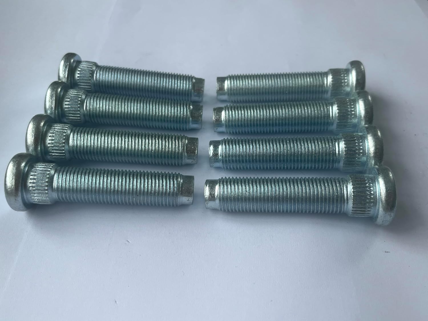 8pcs 9/16-18 Serrated Front Wheel Lug Stud Bolts 610-471 Replacement for 2003-2008 Dodge Ram 2500 & Ram 3500