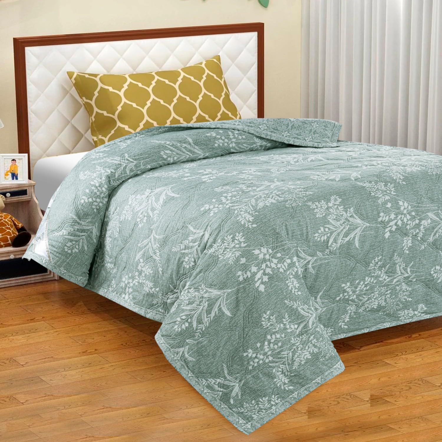 RVS DECOR Microfiber Single Bed Comforter | 220 GSM Ultra-Soft & Breathable AC Comforter/Duvet/Blanket | Cozy & Lightweight All-Season Bedding (Forest Green, Single)-image-35