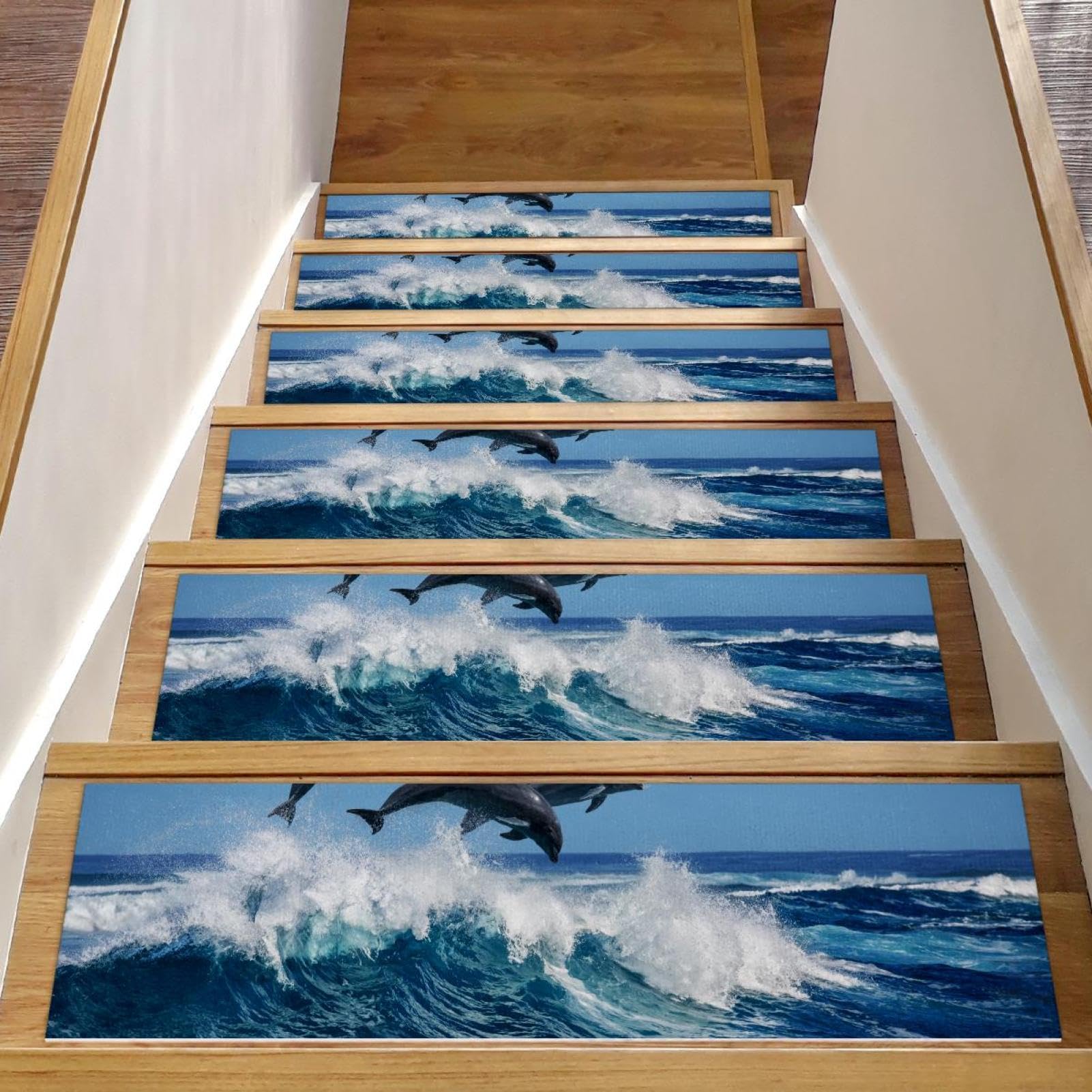 Tapis d'escalier antidérapants : marches en bois sécurisées grâce à l'envers TPE