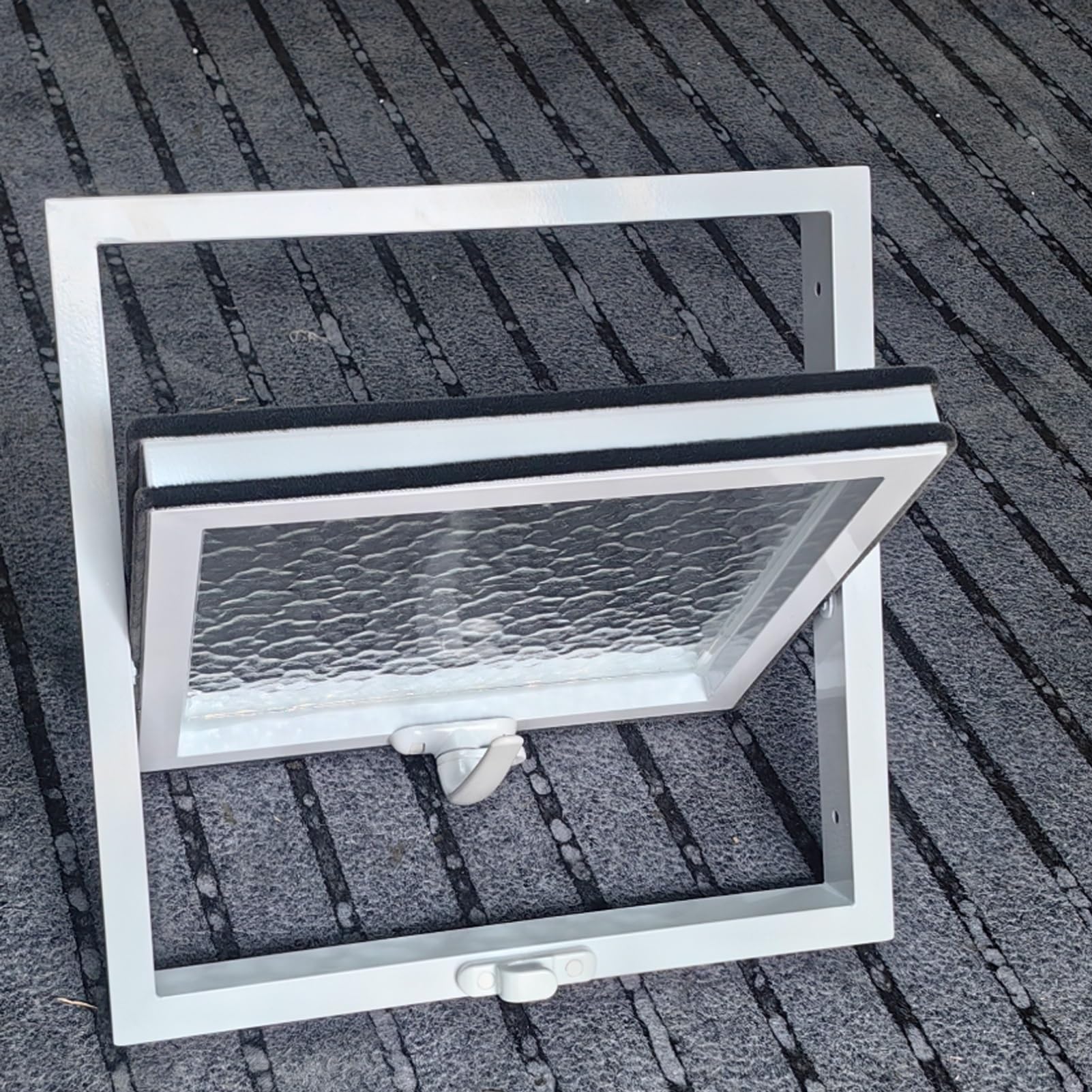 Finestra Di Ventilazione Della Lega Di Alluminio, Finestra A Oblò In Vetro Temperato Con Maniglia, Per Bagno, Seminterrato(White,50cm/19.6in)