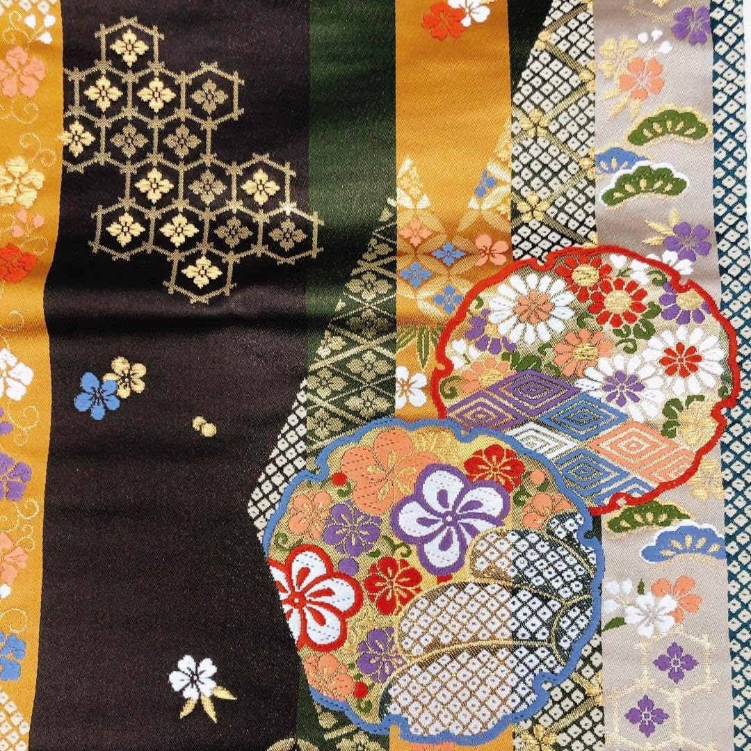 吉徳 雅工房桐箱入 京都西陣特選東帯十二単 刺繍親王飾り 吉徳 吉徳 雅工房桐箱入 京都西陣特選東帯十二単 刺繍親王飾り 吉徳