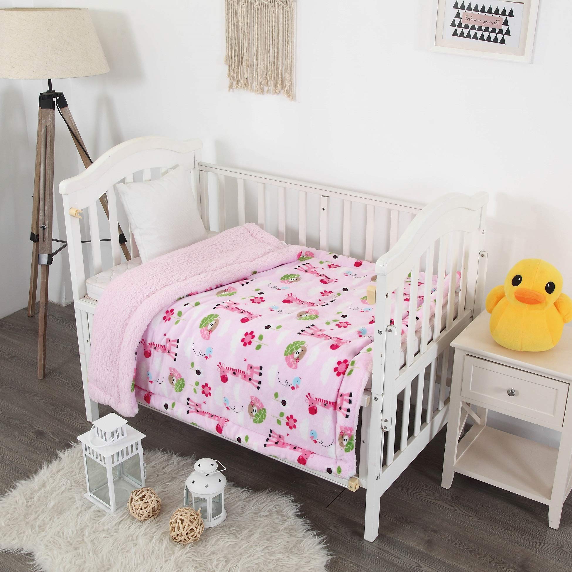Amazon.com: Elegant Home Kids Soft & Warm Pink Giraffe Design Sherpa Baby  Toddler Girl Blanket Printed Borrego Stroller or Baby Crib or Toddler Bed  Blanket Plush Throw 40X50 (Pink Giraffe) : Baby