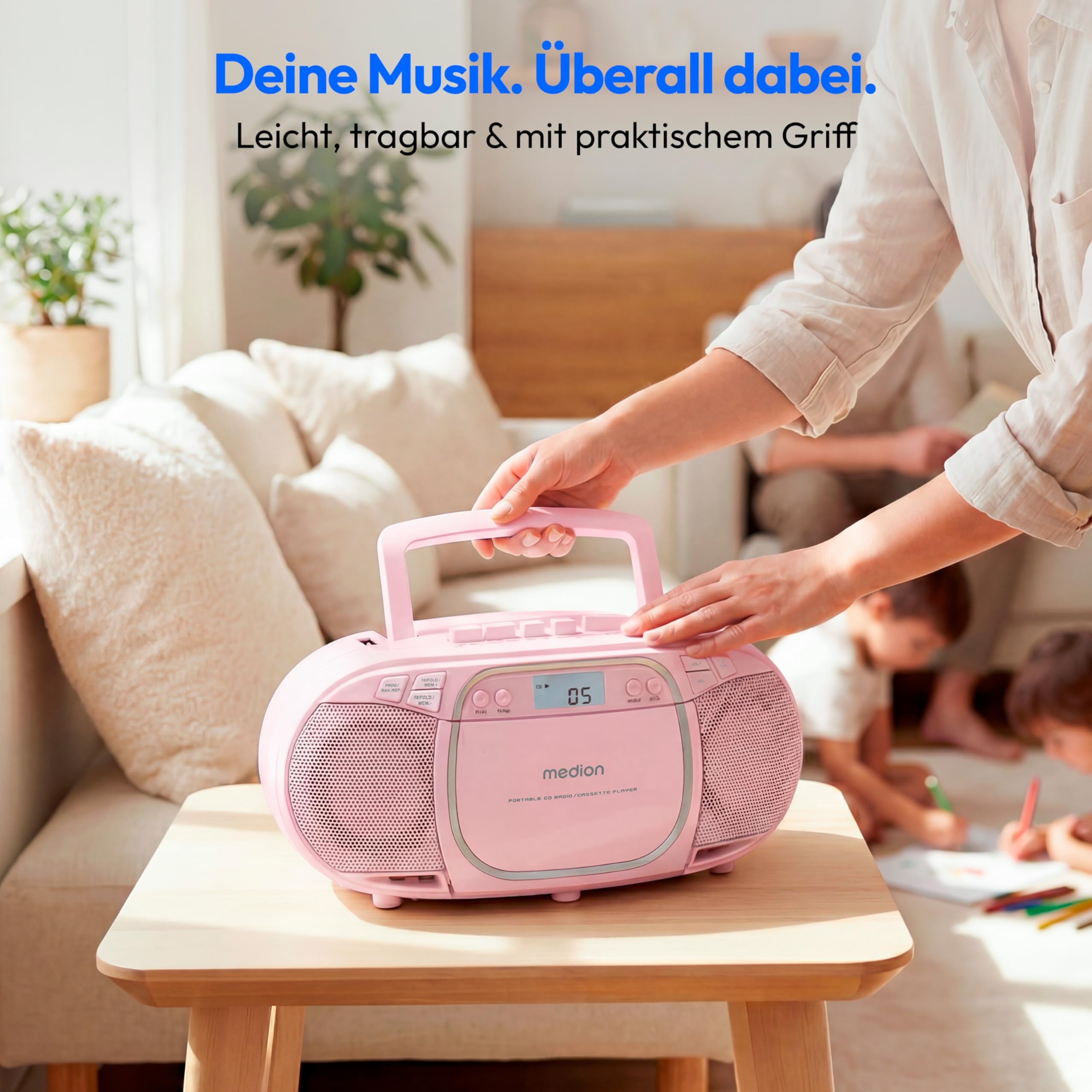 MEDION E66476 Stereo Sound System (Boombox, CD-Player, MP3, Kassette, tragbarer Kassettenspieler für Kinder, UKW Radio, AUX, Kopfhörer, Netz & Batterie) Pink
