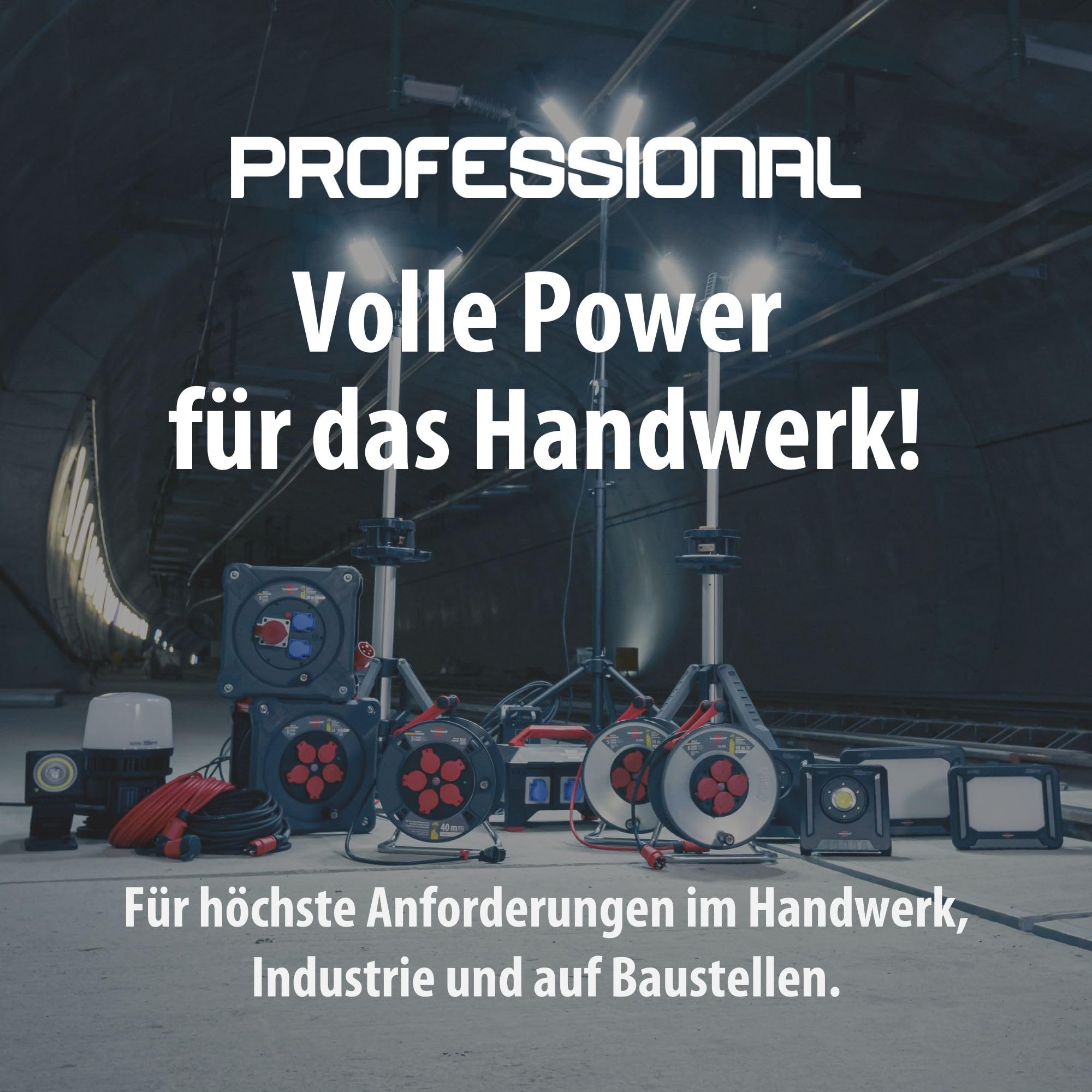 Brennenstuhl Profesional KA 3210 5 IP44 Carrete de cable para instalaciones de construcción (cable H07BQ-F 3G2,5 de 33 m en rojo, 5 enchufes, uso en obra y exterior permanente, fabricado en Alemania)