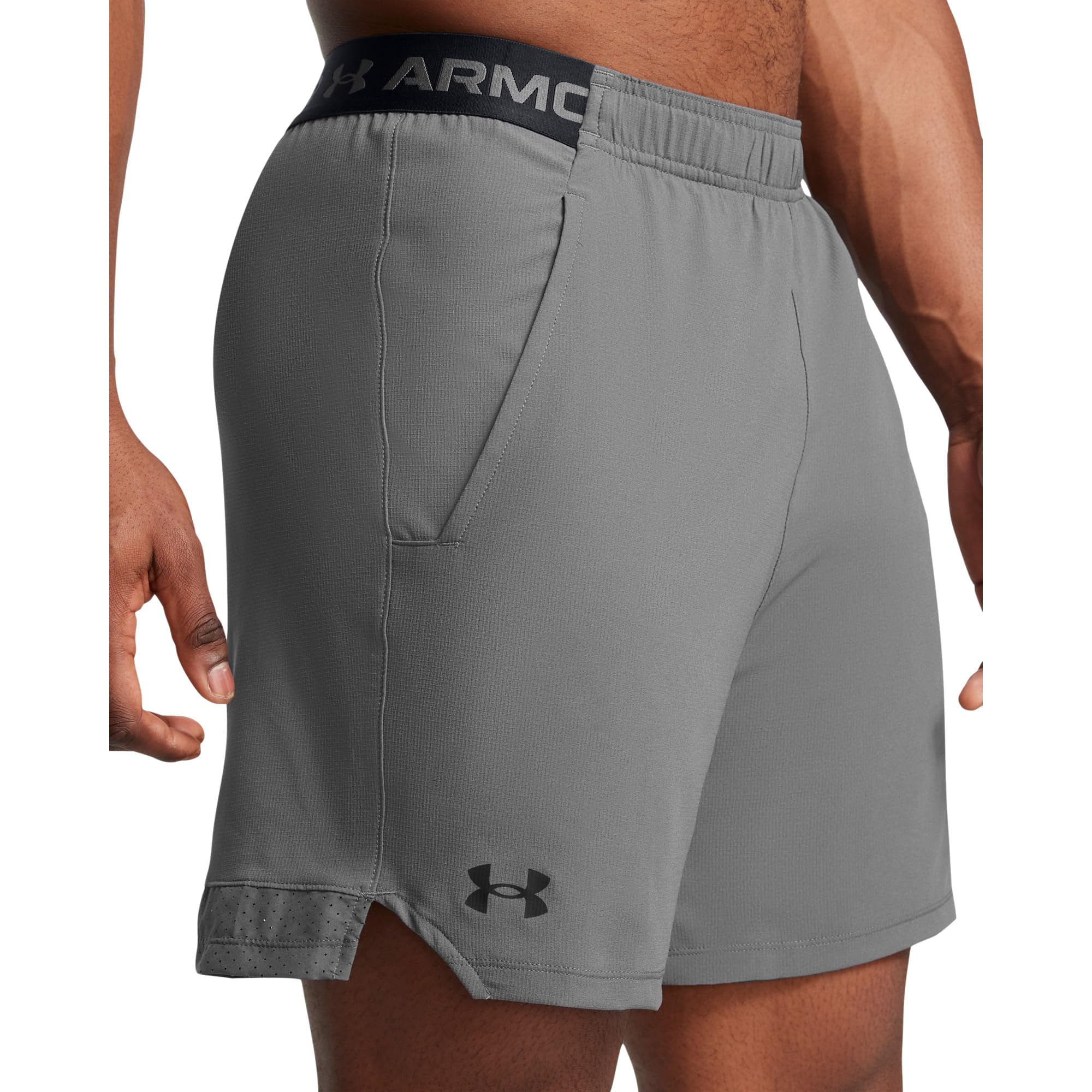 Under Armour - Men - Vanish Woven Shorts - Grey