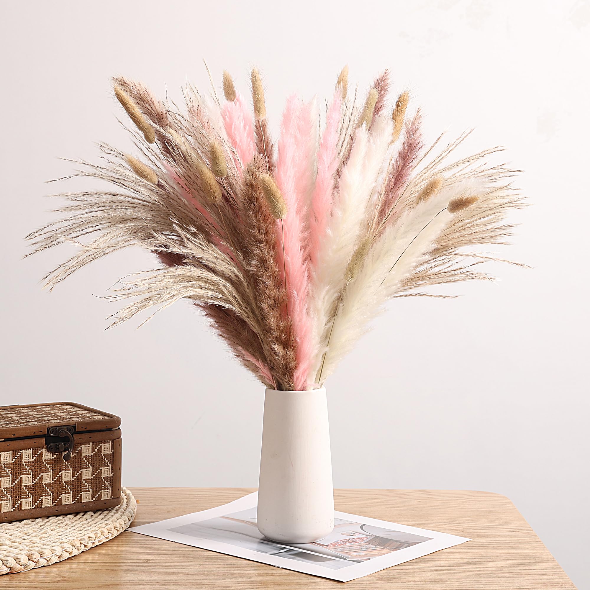Natural Dried Pampas Grass Bouquet β Pink & Neutral Boho Floral Arrangement for Wedding Centerpieces, Living Room, Bedroom and Office DΓ©cor (17 Inch) (Blush Pampas)