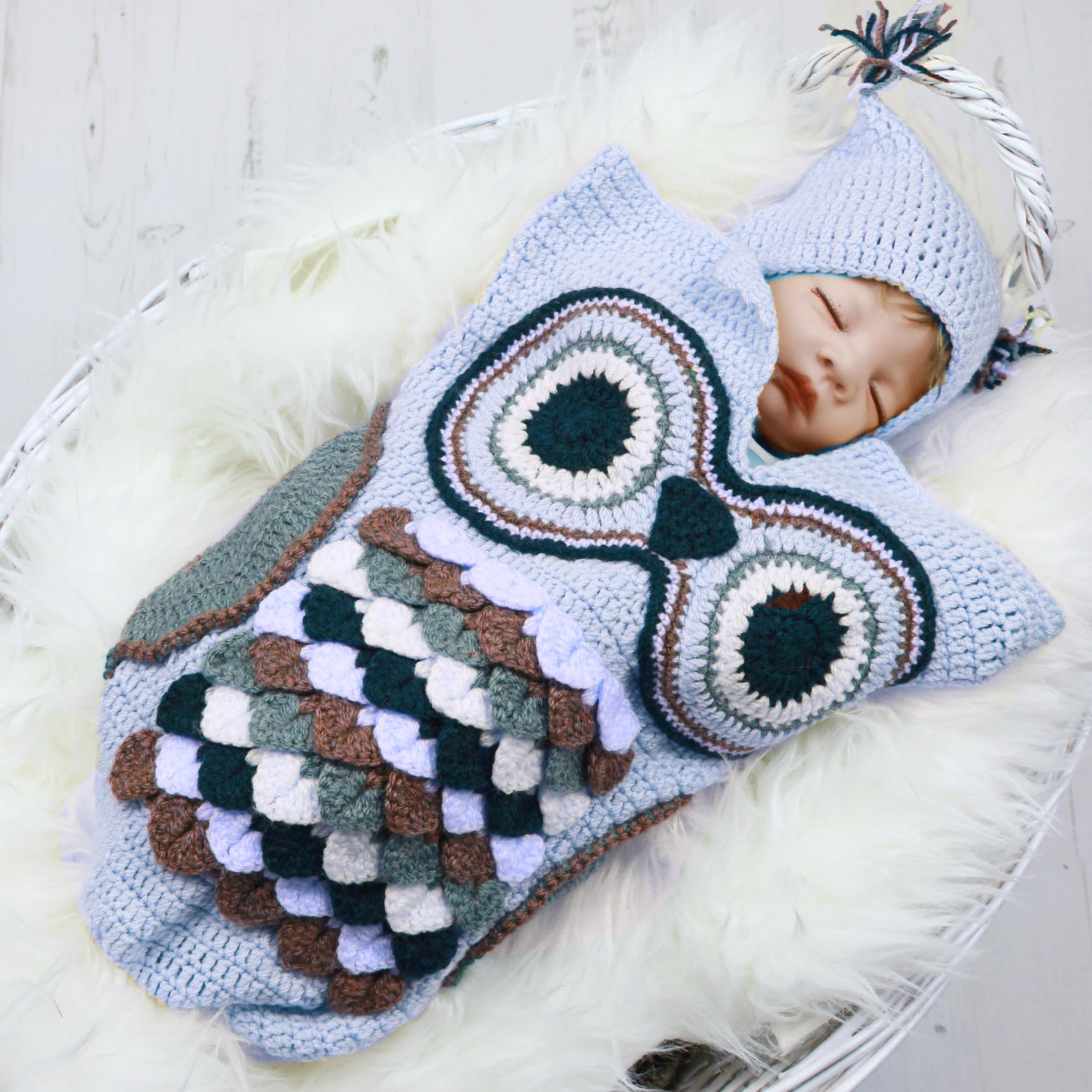Free Owl Cocoon Crochet Pattern