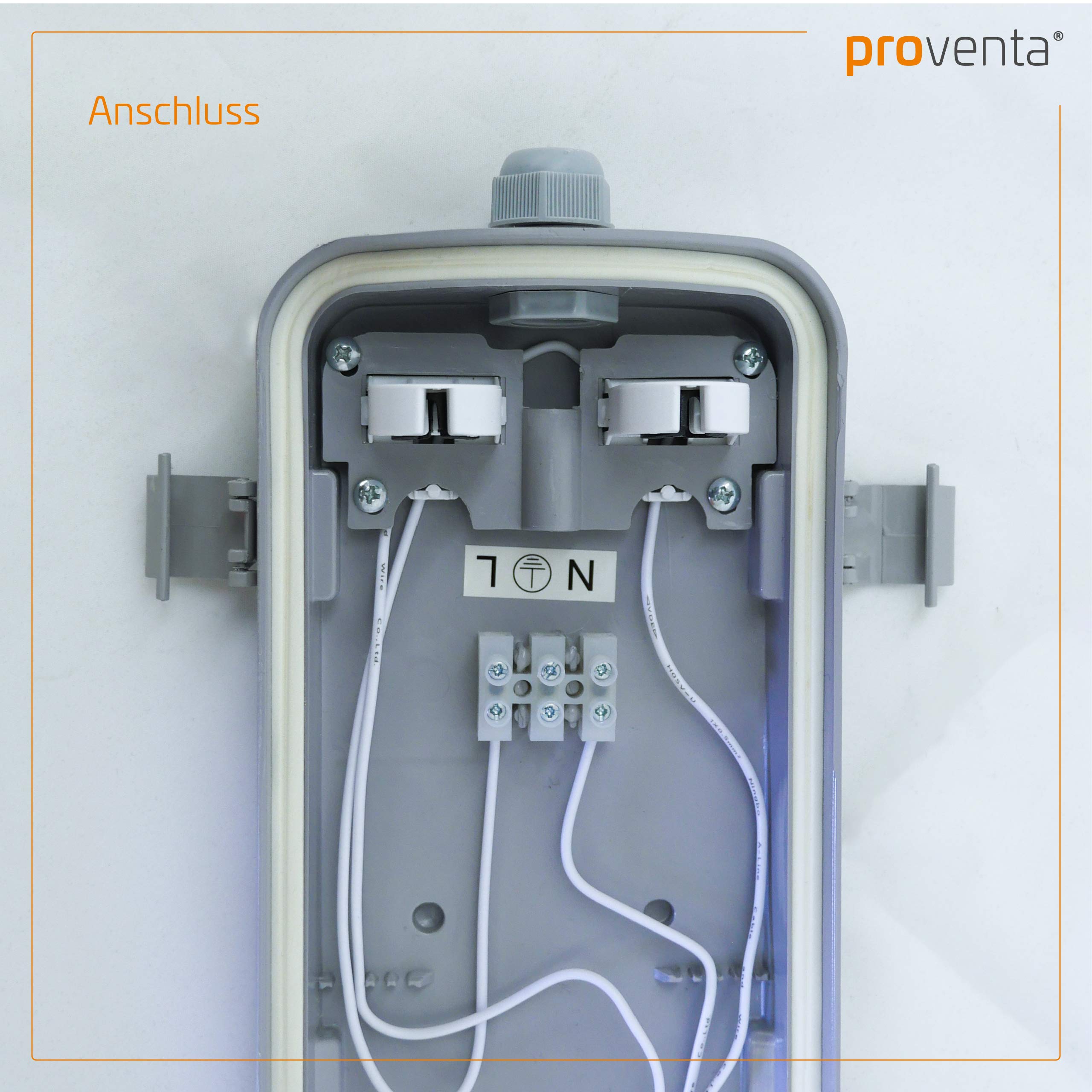 Proventa LED-Feuchtraumleuchte 120 cm, Sparset 4 Stück, je 2 LED-Röhren, IP65, 4.000 K, 36 W, 4.320 Lumen