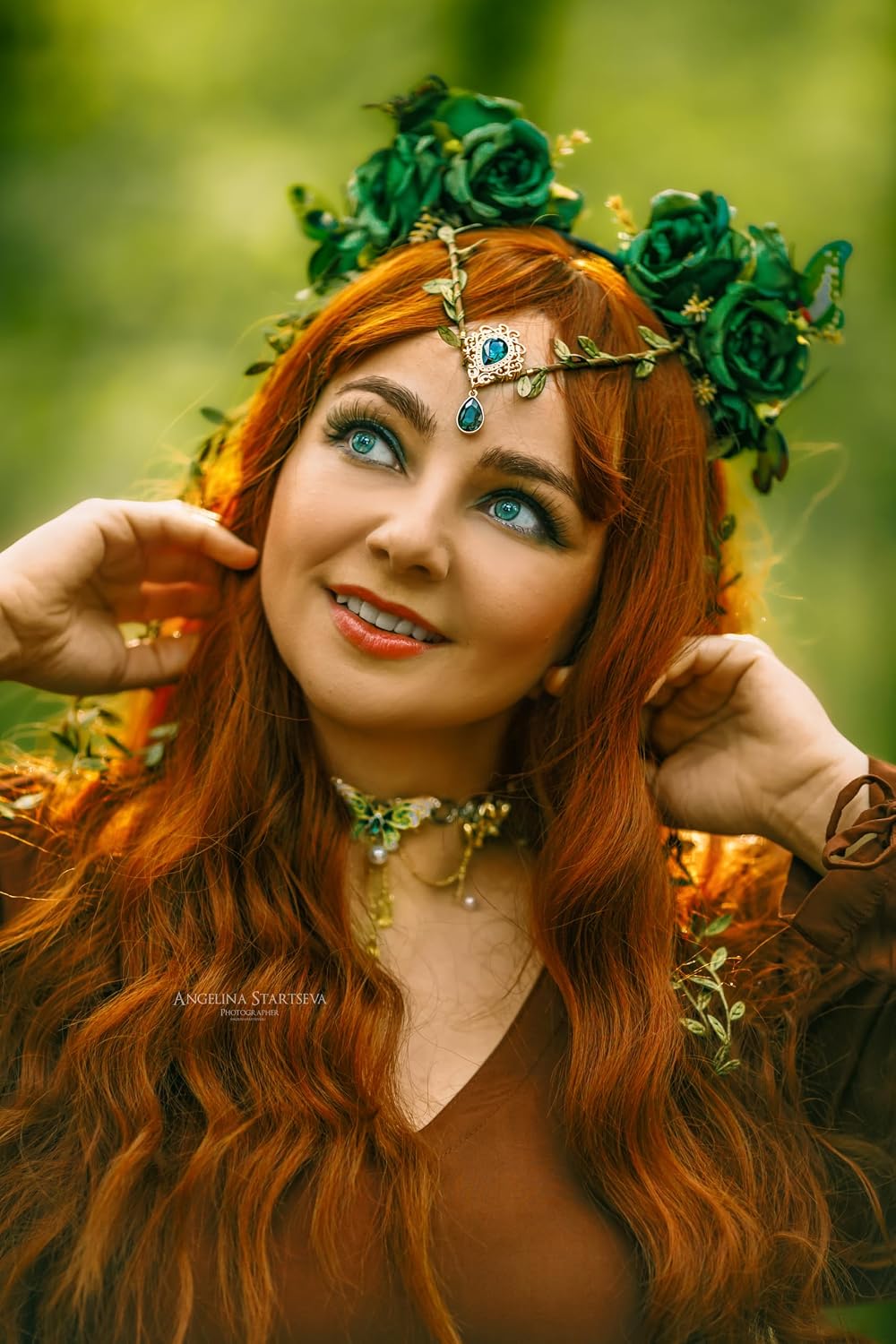 MOSTORY Green Fairy Flower Headpiece - Elf Crown with Butterfly for Woodland Fairy Costume, Forest Floral Headband for Renaissance Accessories Women Renfaire Halloween Fantasy Cosplay