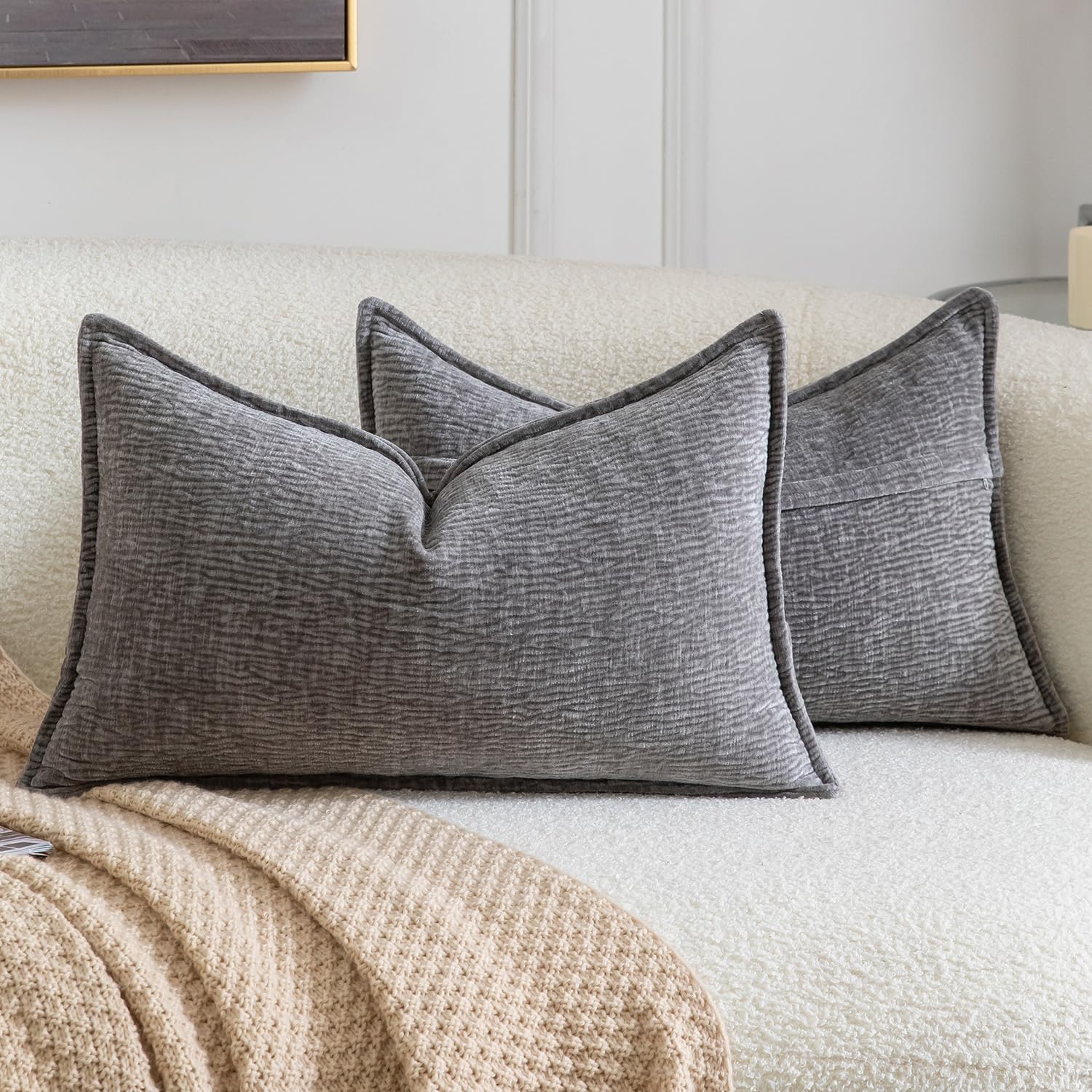 Madizz Pack of 2 Decorative Cushion Covers Soft Chenille Throw Pillows Solid Textured Throw Pillow Covers for Couch Sofa Bedroom Living Room 30x50 CM, Grey