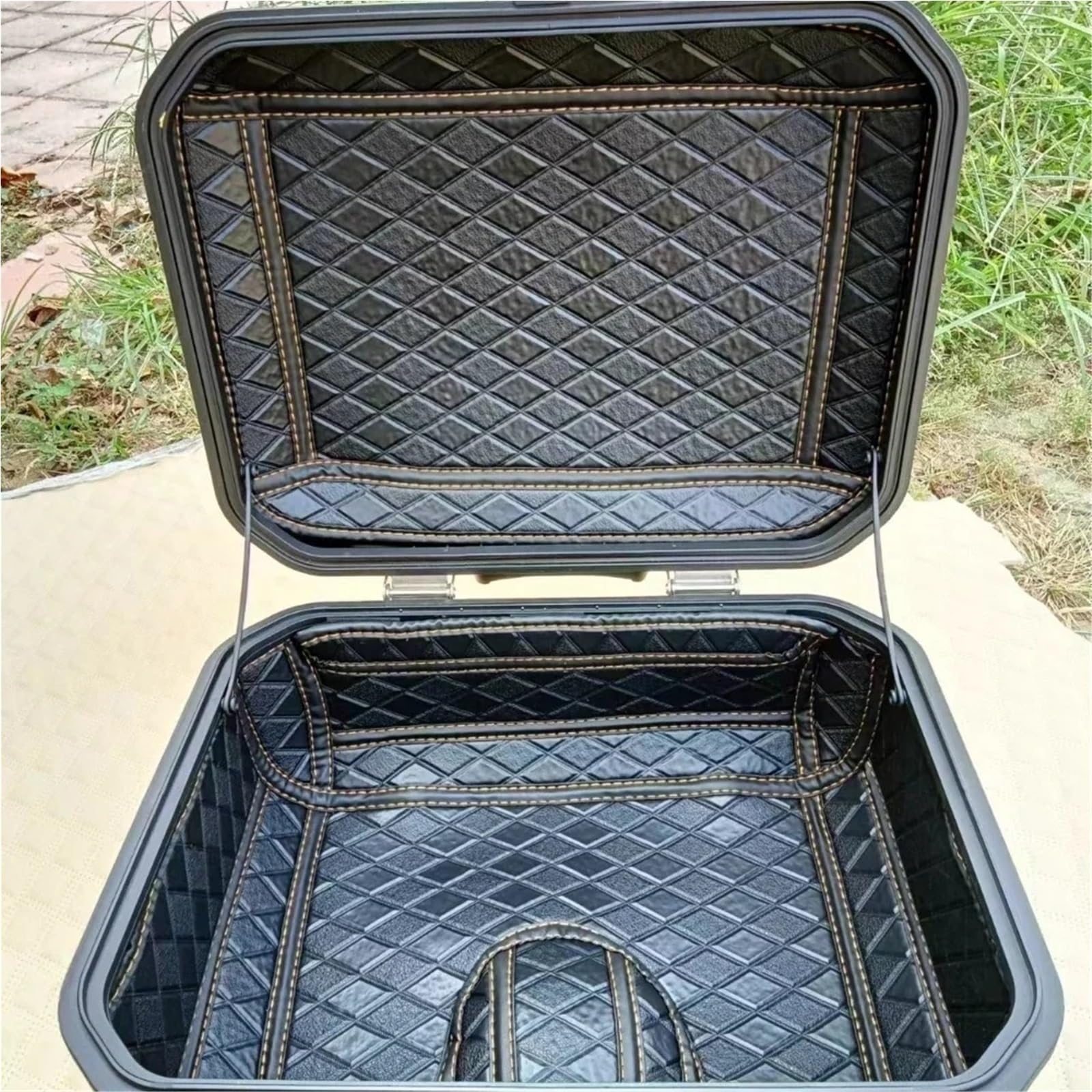 motocyklowyTopcase Wyściółka bagażnika motocyklowego pasująca do GIVI V56 V56NNT MAXIA 4 V47 DLM30B Mata ochronna do kufra górnego, wewnętrzna podkładka do kufra bagażnika motocykla(V47)