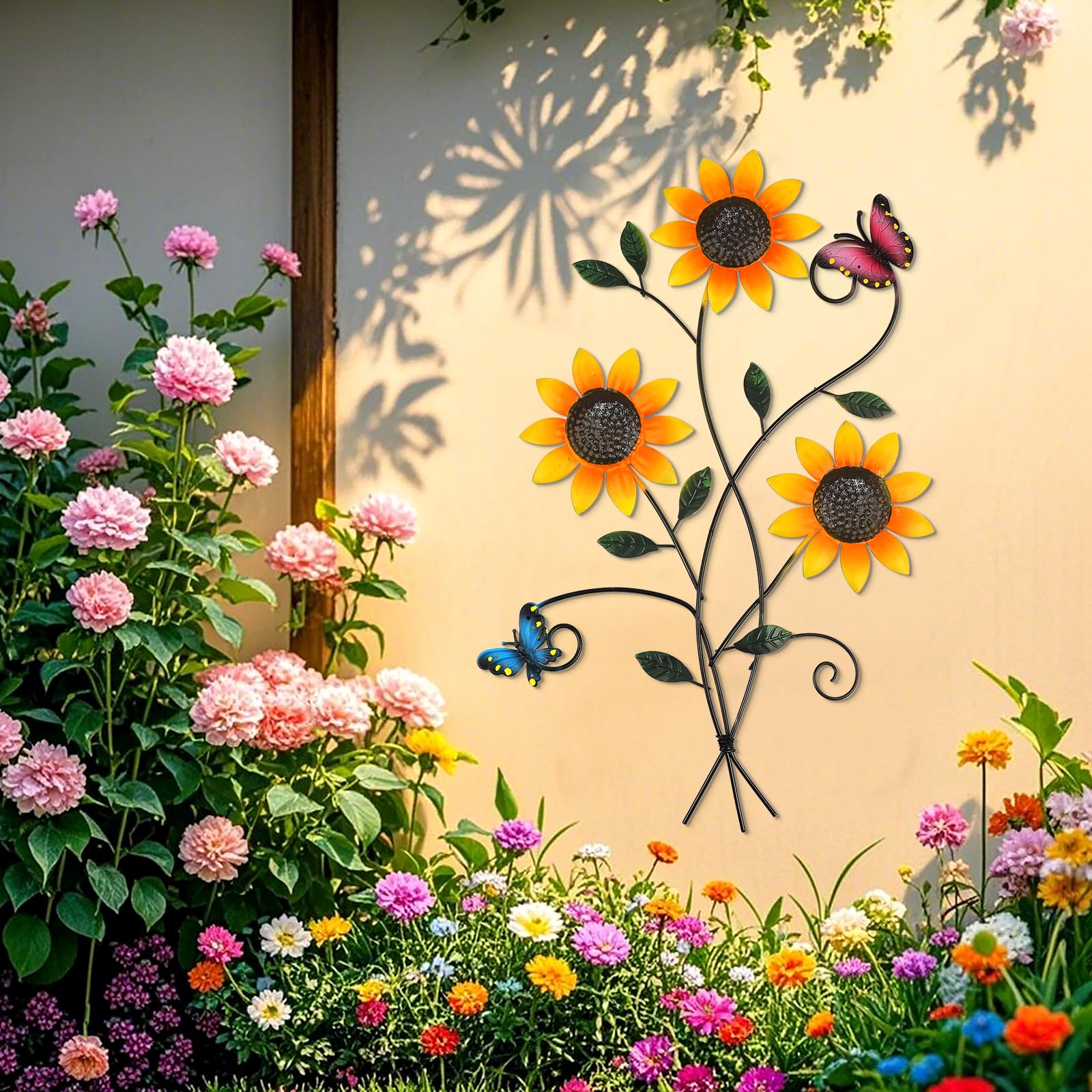 DETENE Decorazione Artistica da Parete in Metallo Girasole Scultura Parete Floreale con Farfalle Decorazione da Parete in Metallo per Soggiorno Bagno Balcone Decorazione da Giardino