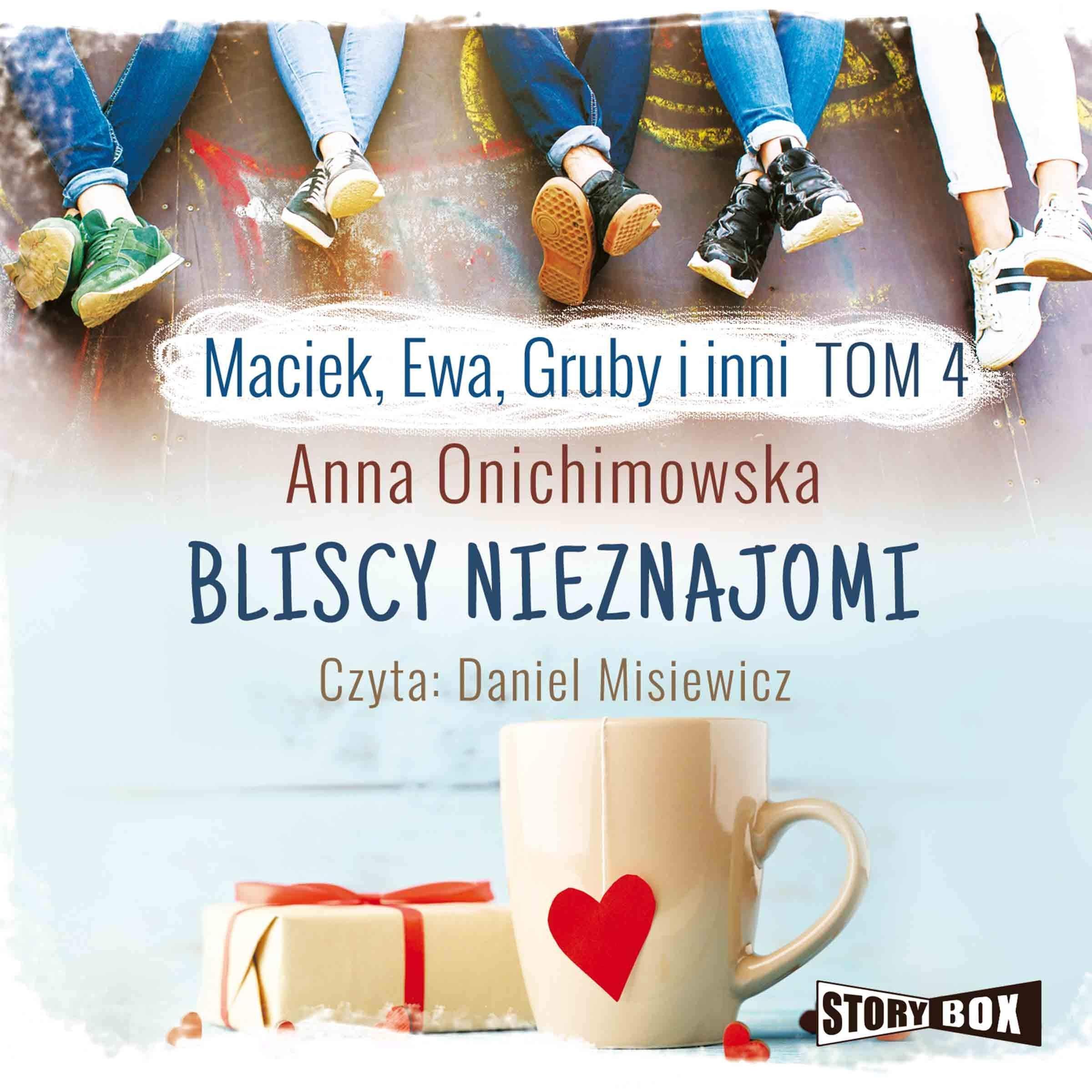 Cover art for Bliscy nieznajomi