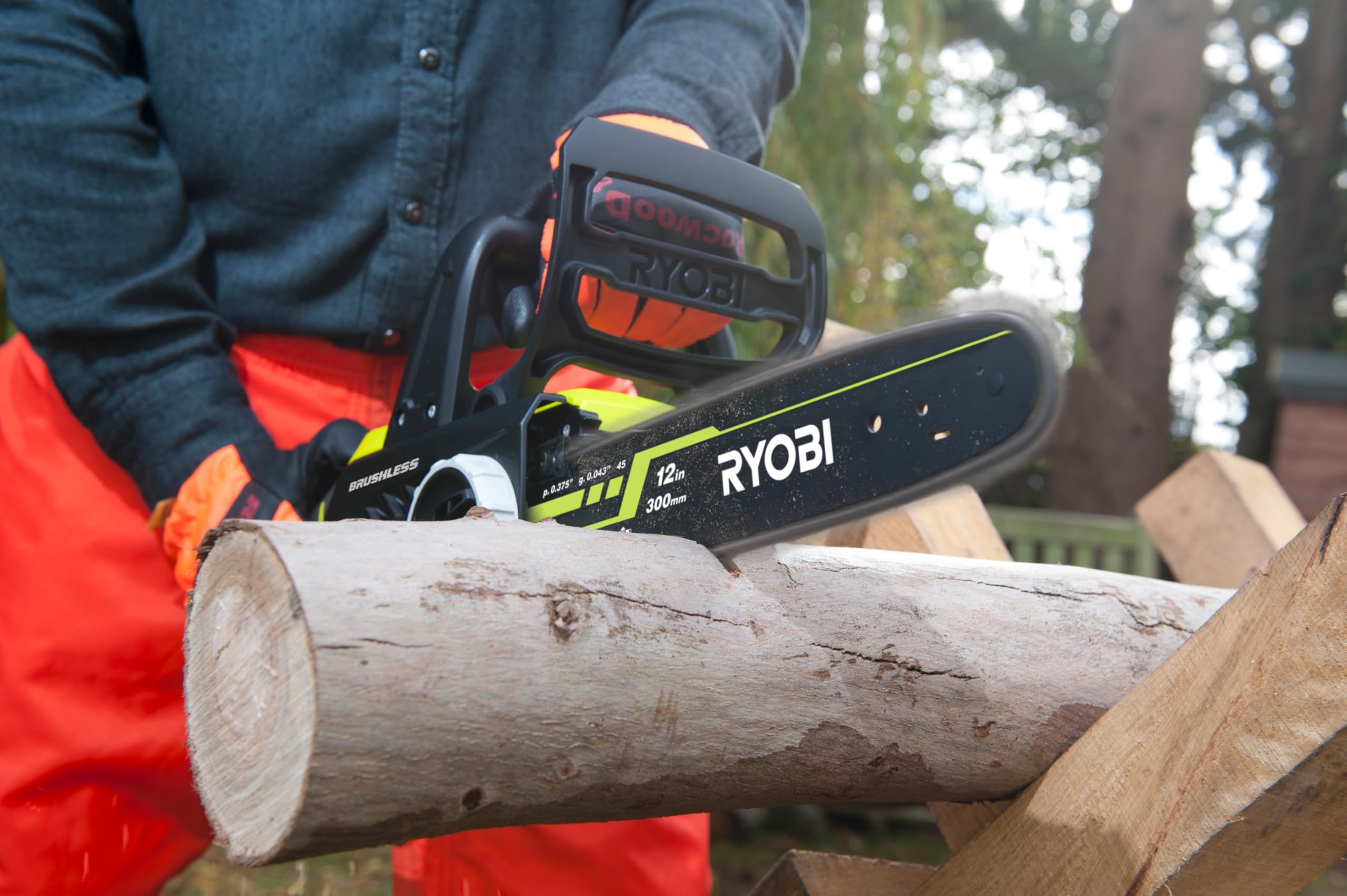 RYOBI - Motosierra Eléctrica Sin Cable a Batería 18V ONE+ Motor Brushless - Guía 30cm - Usos Regulares y Domésticos, Pequeña Poda, Producción de Leña - OCS1830