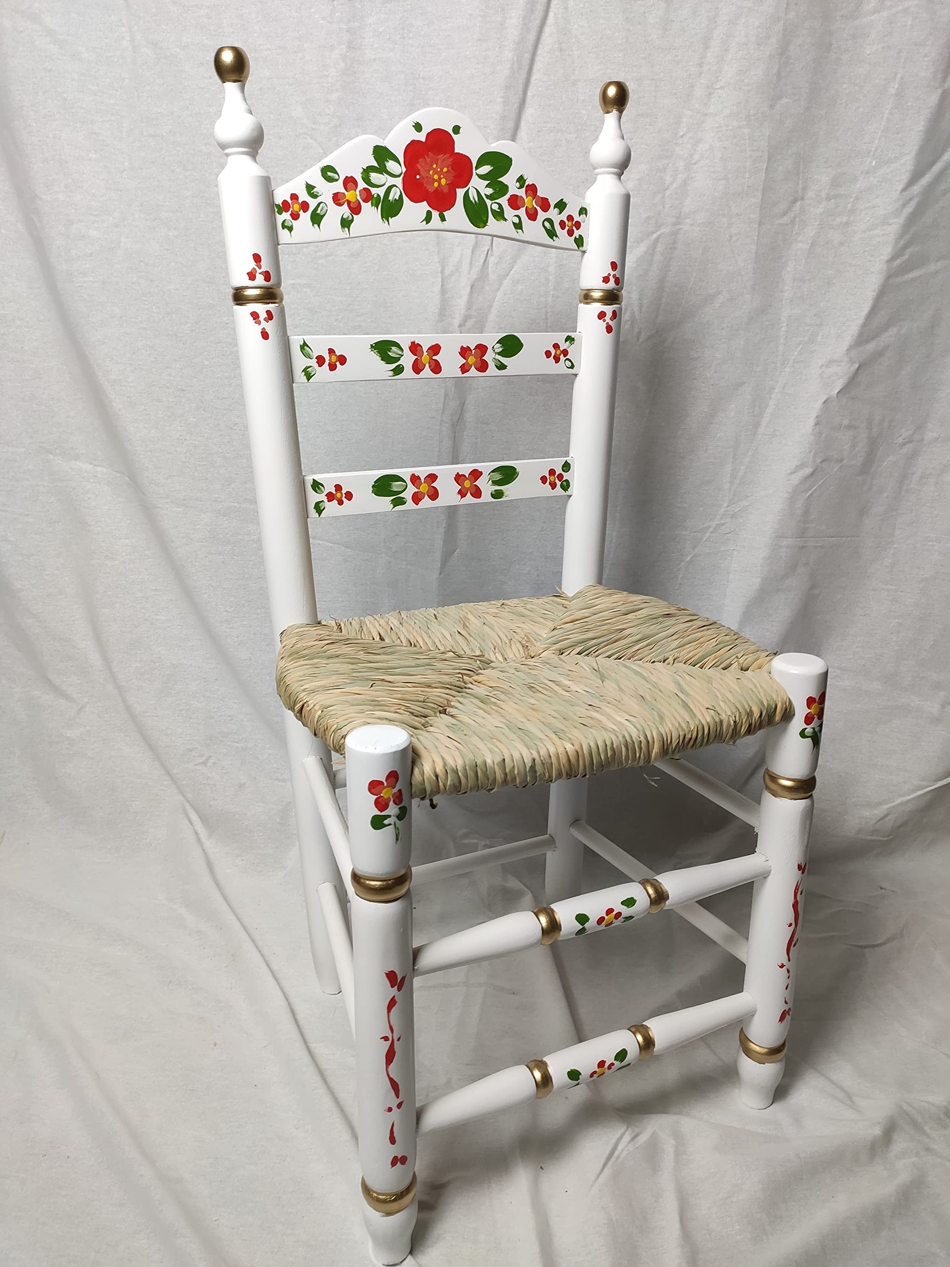 Silla Modelo Feria Decoración y Asiento Hechos a Mano de Forma Artesanal. Asiento 40x35cm Altura al Asiento 43cm Respaldo 88cm