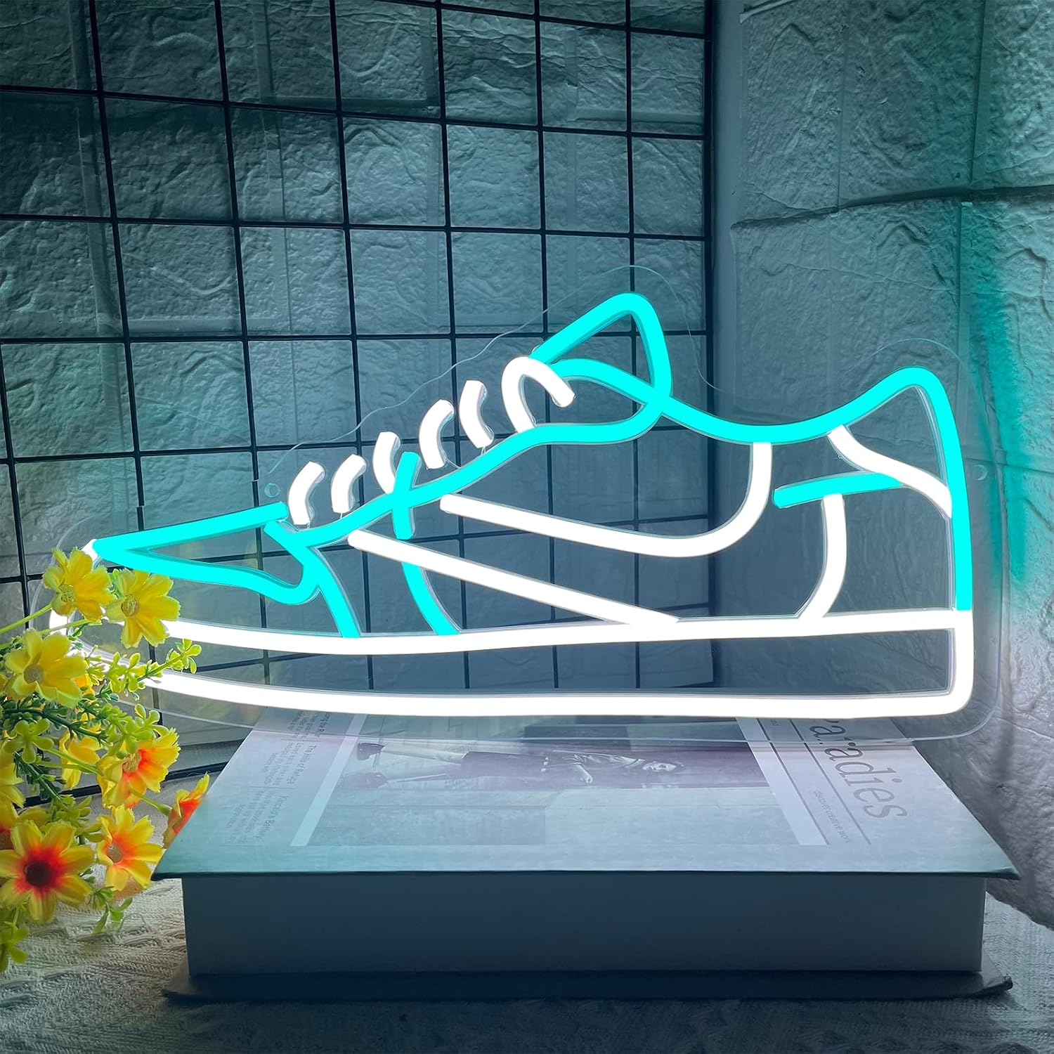 Sneaker Neon Sign 15.8”x7.3”Sports Shoe Neon Light for Wall Decor Dimmable LED Light Up Sign for Boys Bedroom Gaming Room Man Cave Shop Club,Perfect Birthday Party Gift for Men Women Teens