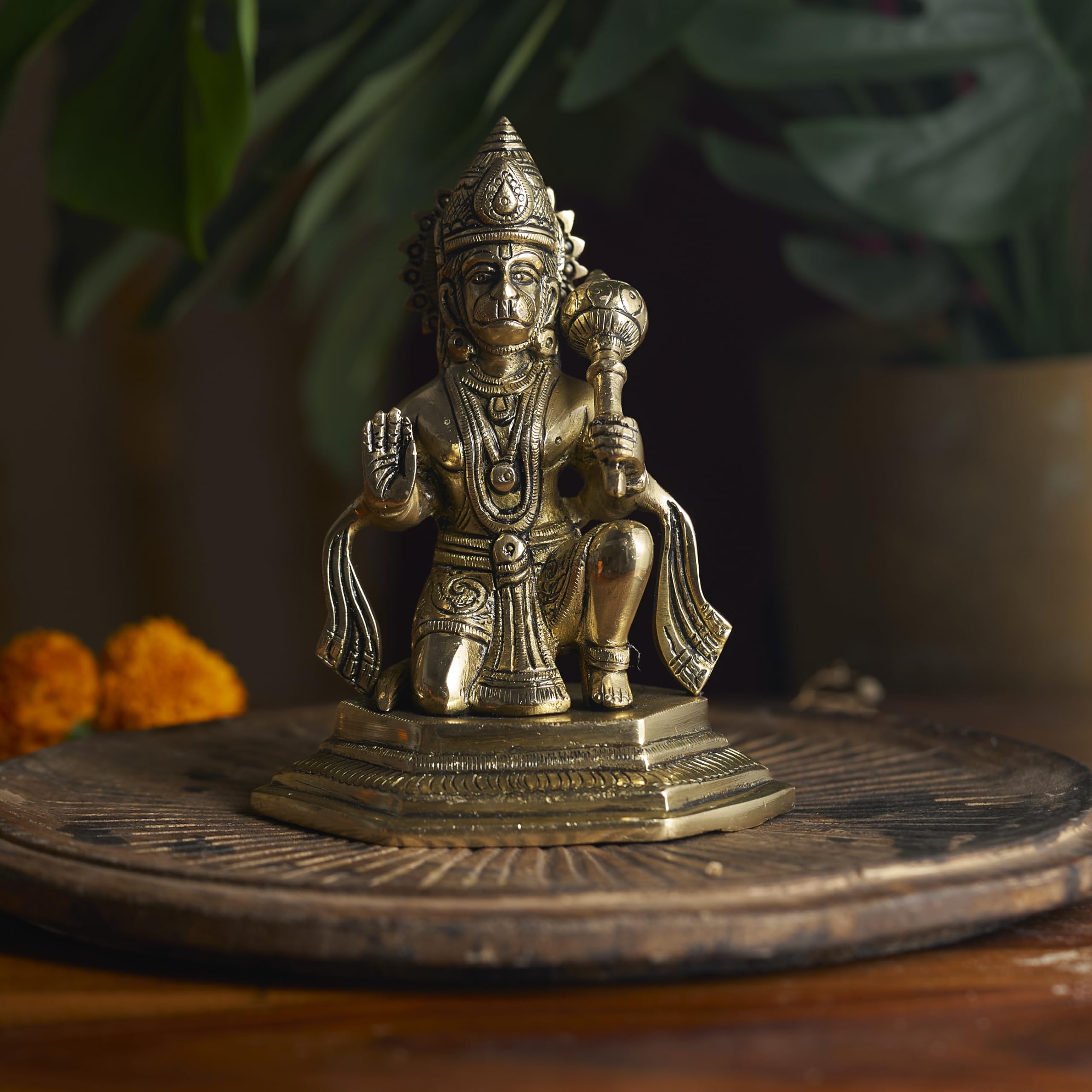 Idole Hanuman Anjaneya en laiton pour coin méditation et yoga à la maison