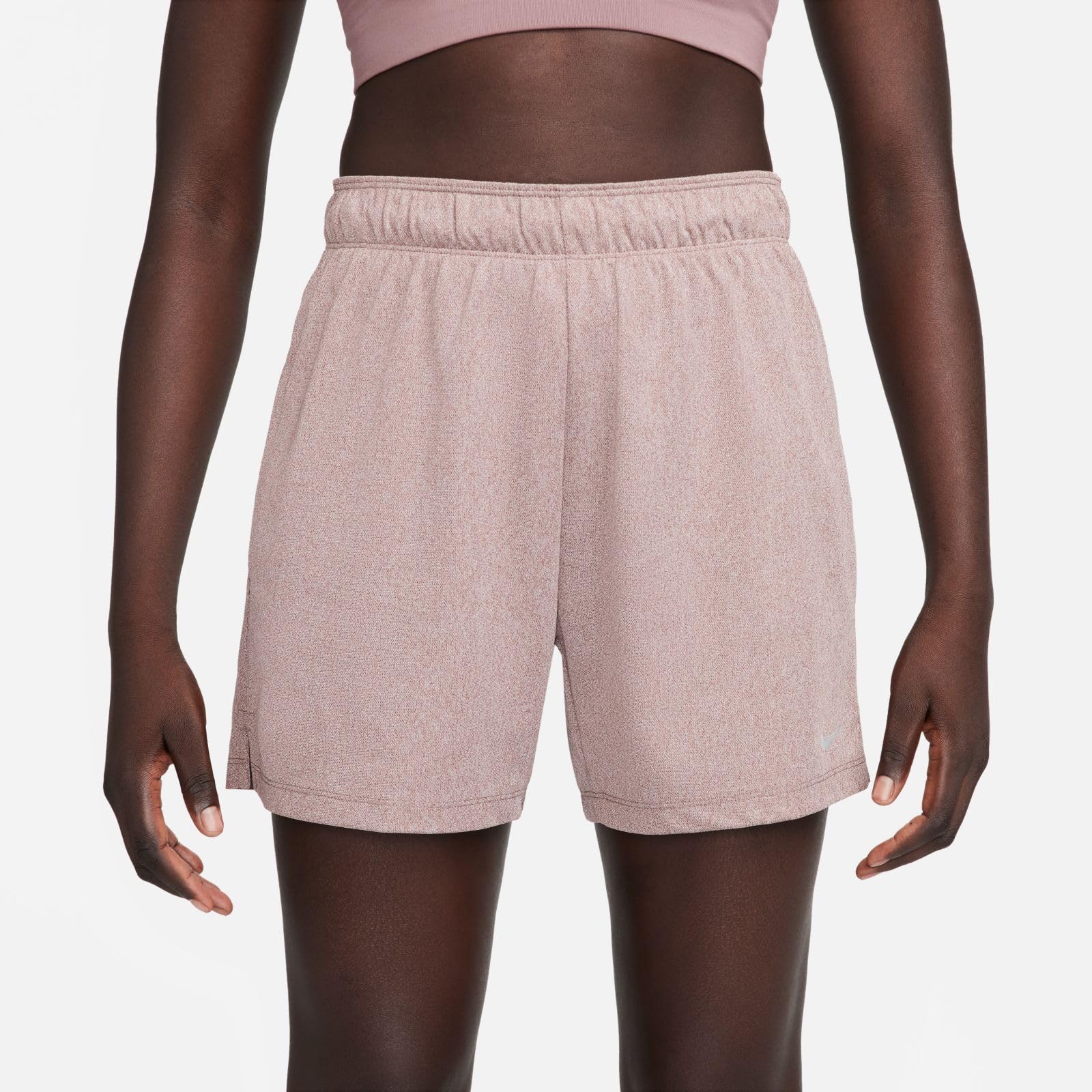 NIKE W Nk Attack Df Mr 5in Short - Szorty średniej długości Women's